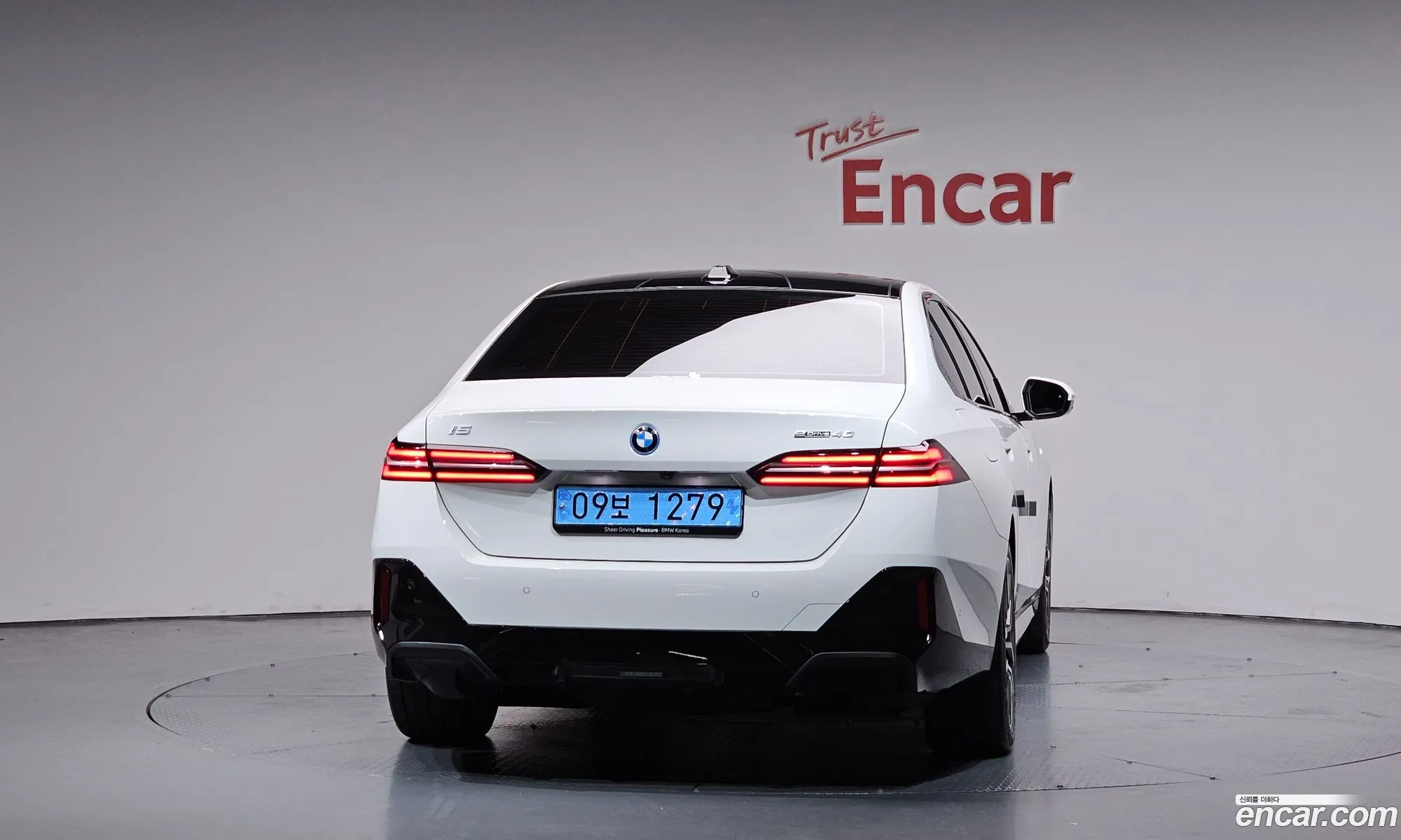 BMW i5 2025 — 35