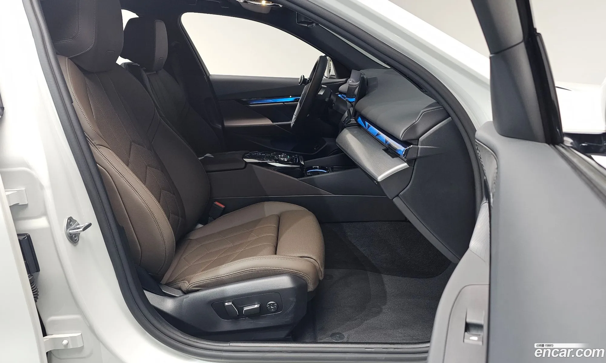 BMW i5 2025 — 18