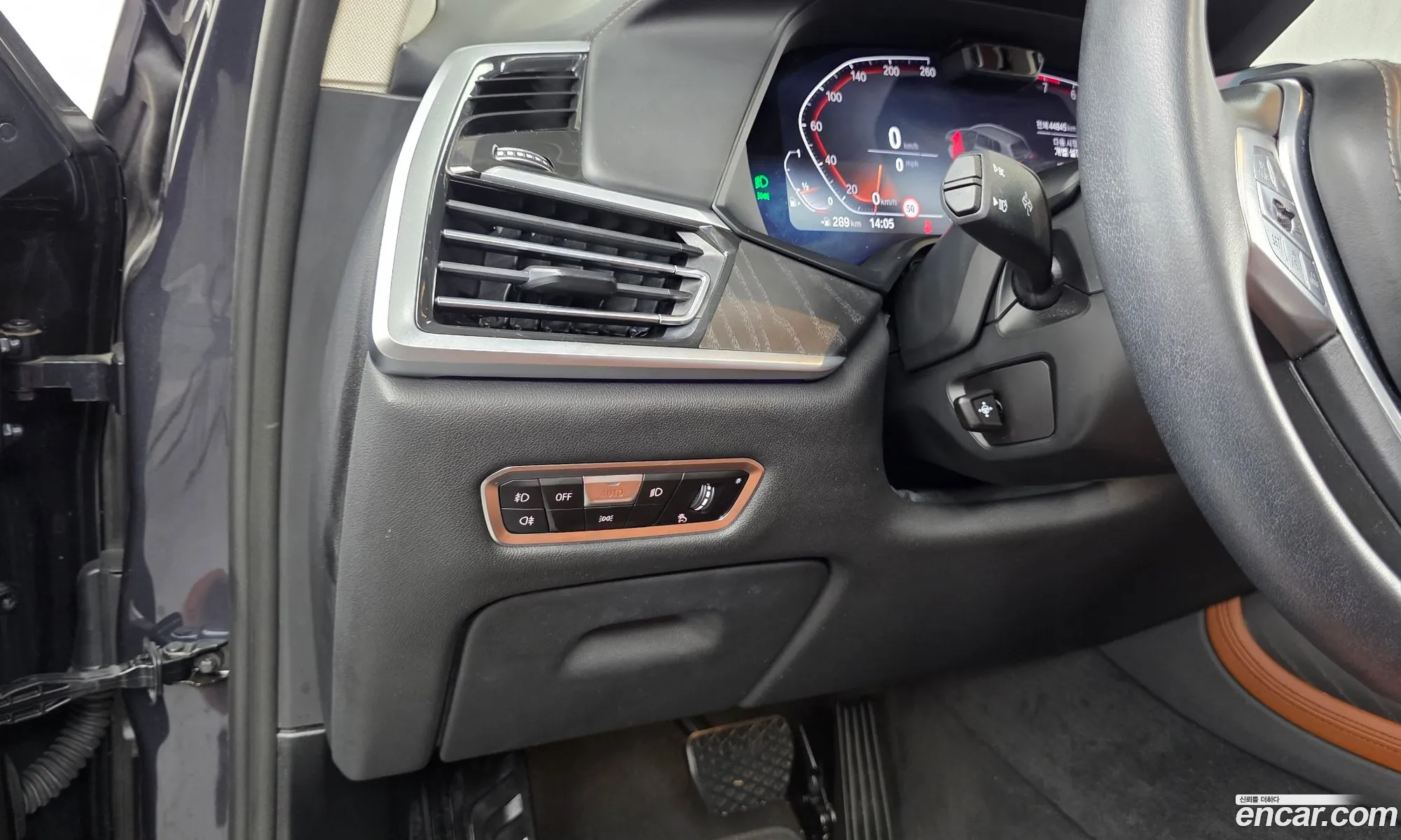 BMW X7 2022 WBACW2103N9L96026 — 28
