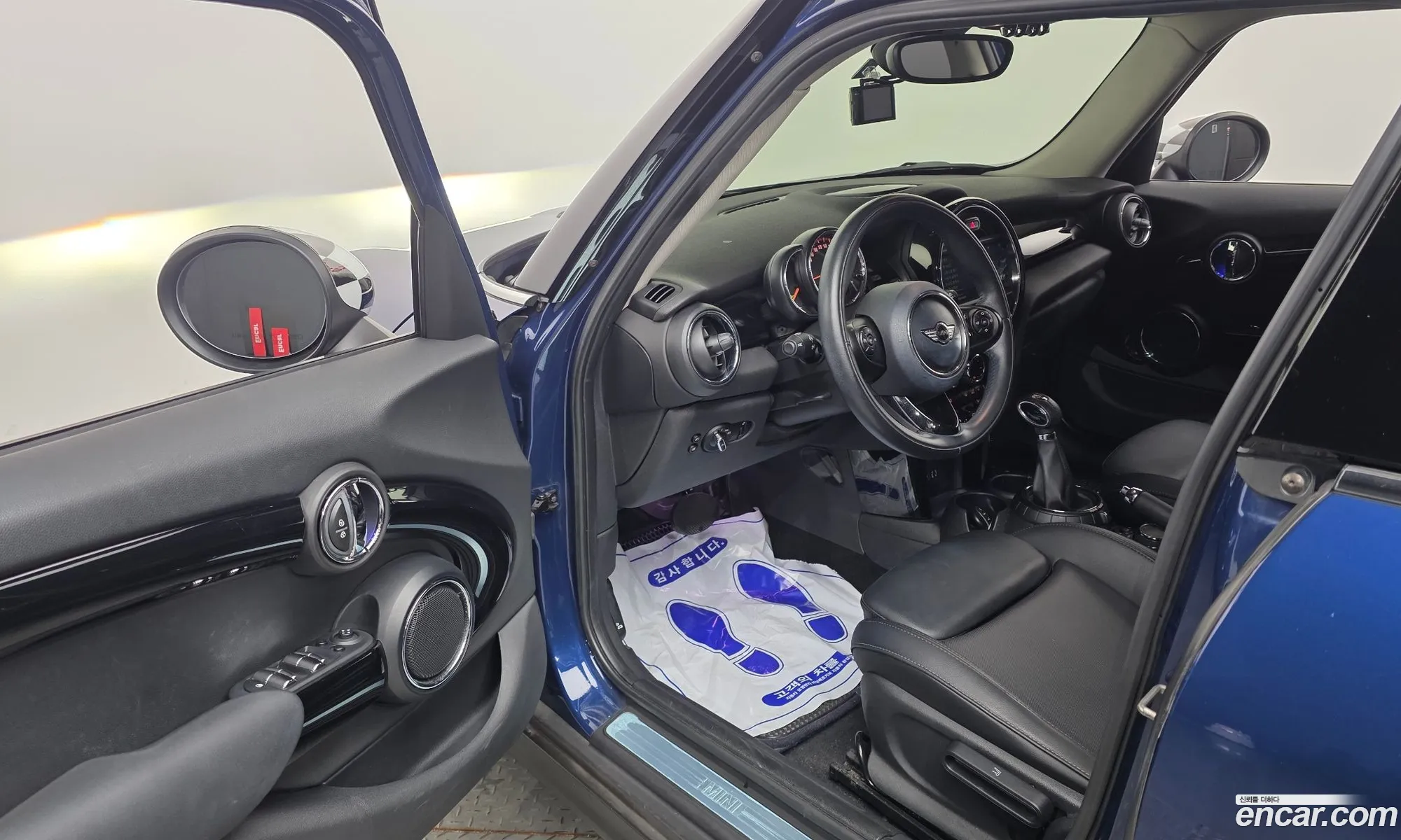 Mini Cooper 2015 — 18