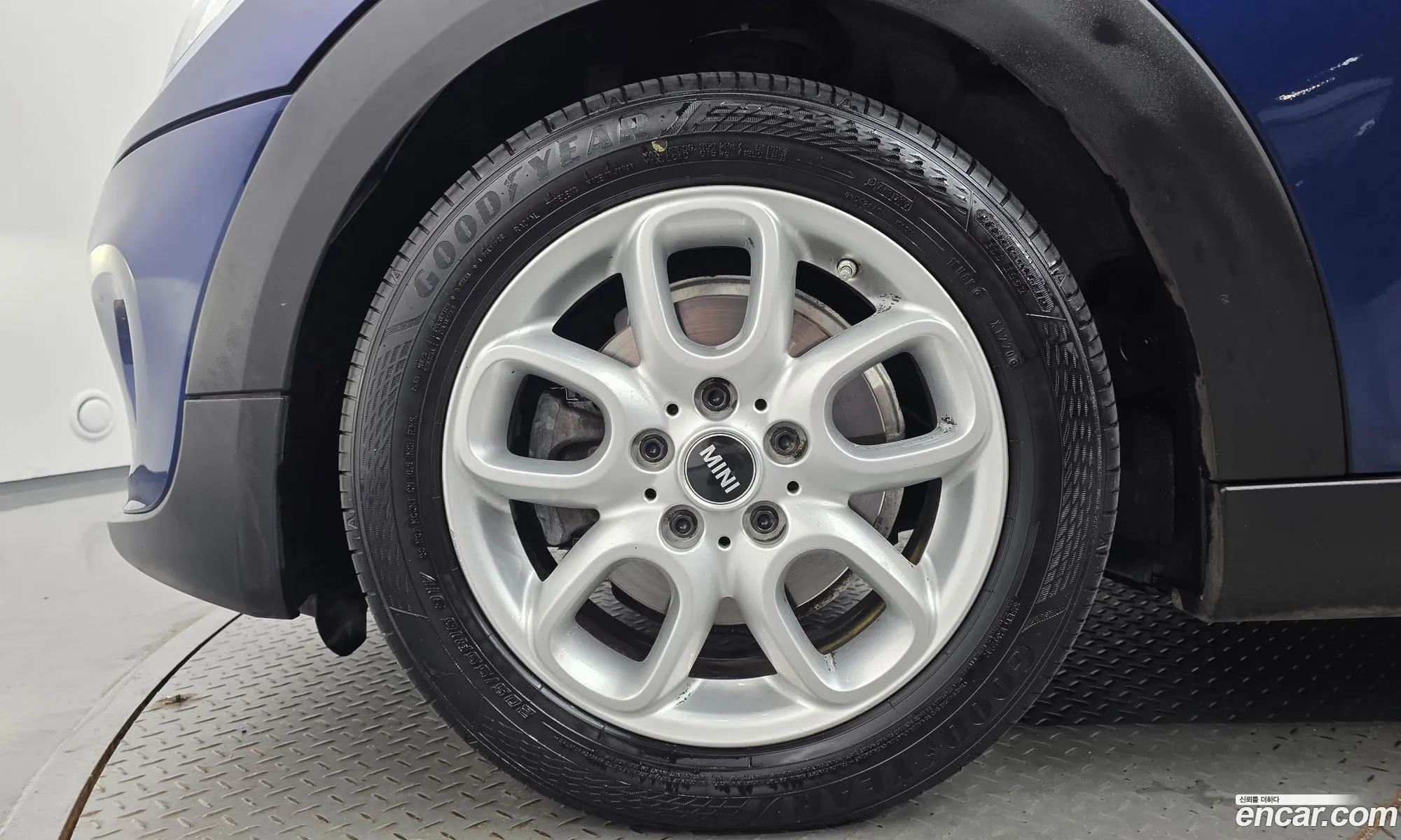 Mini Cooper 2015 — 12