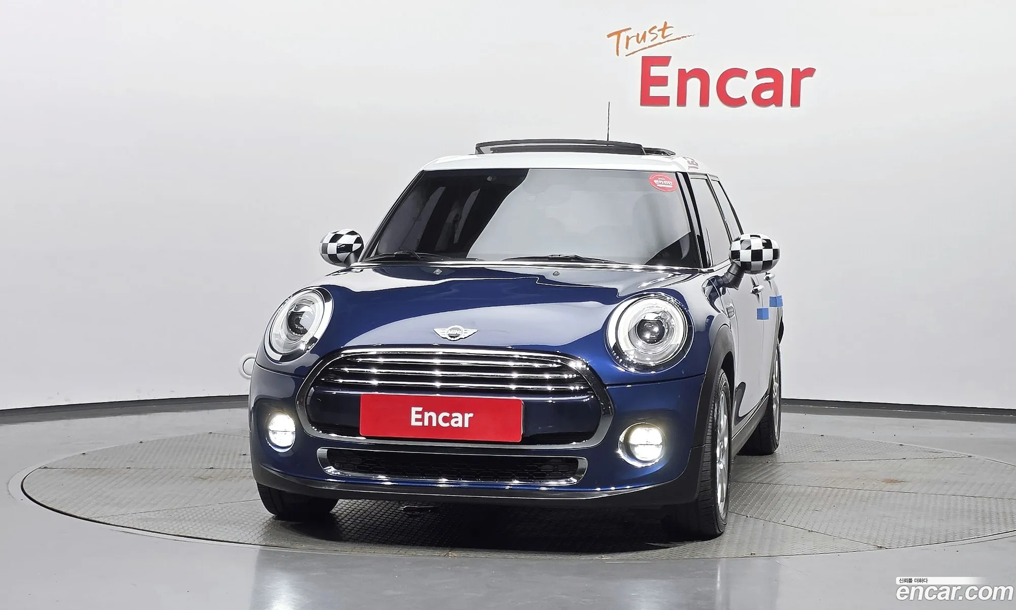 Mini Cooper 2015 — 11