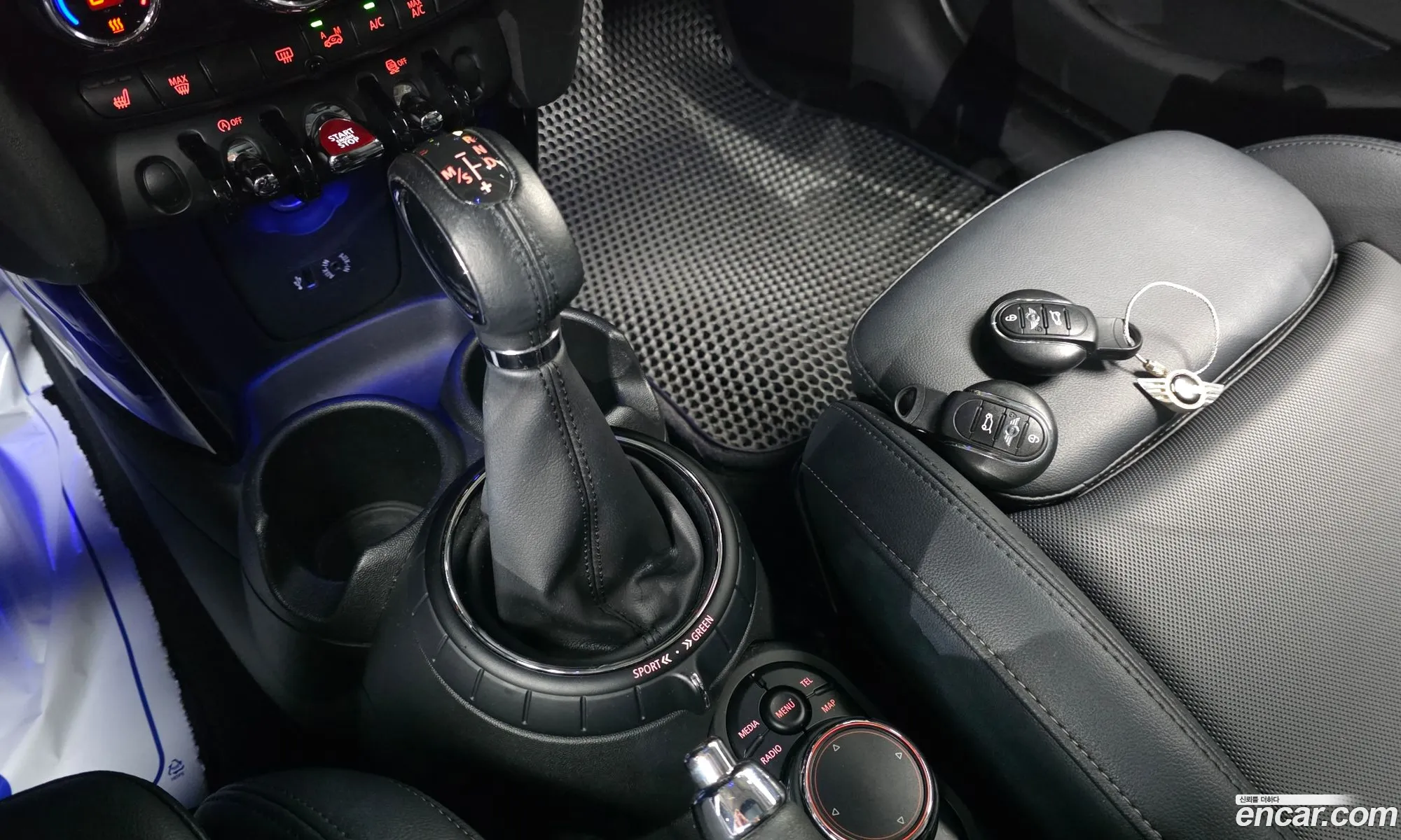 Mini Cooper 2015 — 3