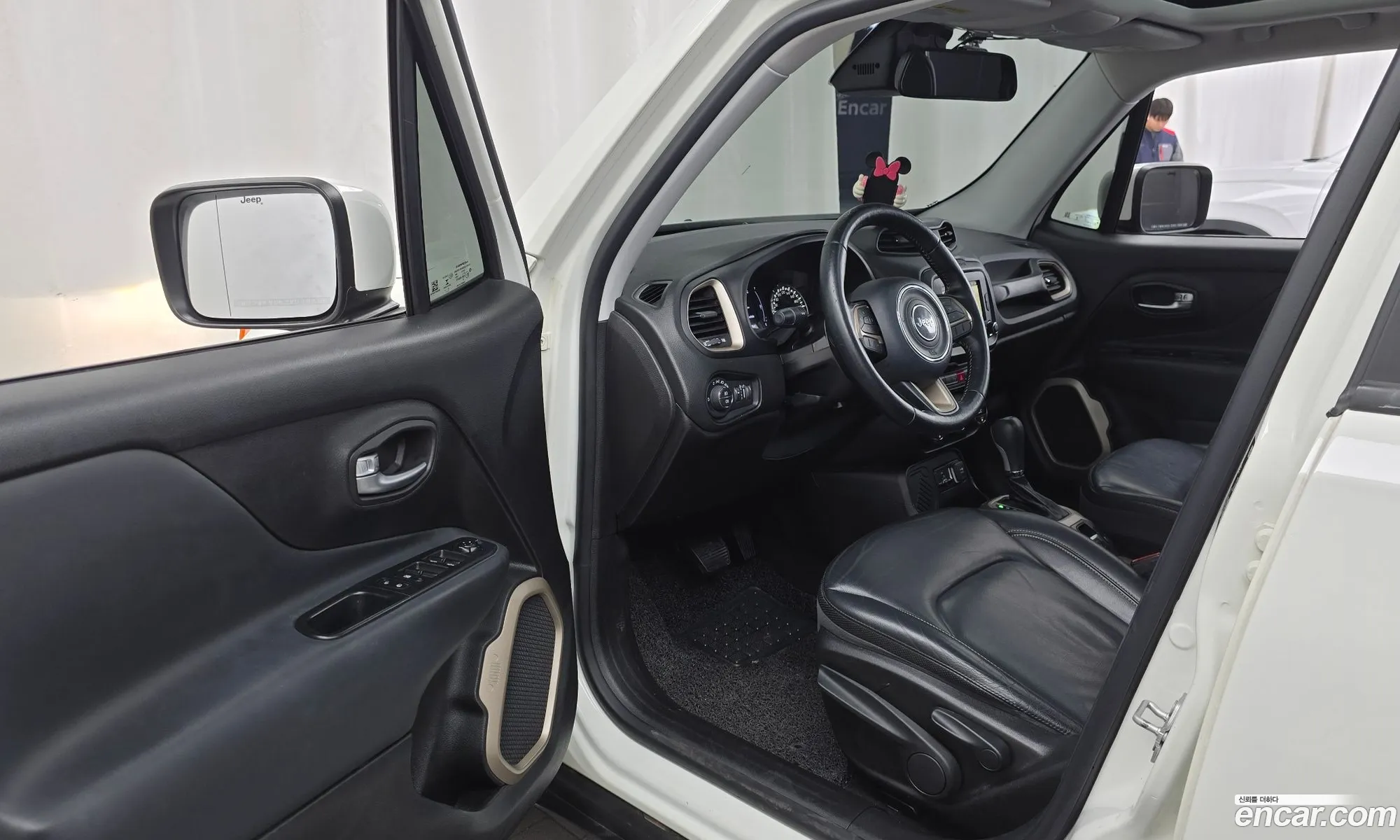 Jeep Renegade 2017 — 13