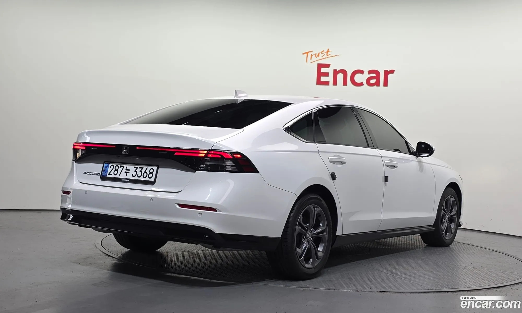 Honda Accord 1 2024 1HGCY1670RA510054 — 8
