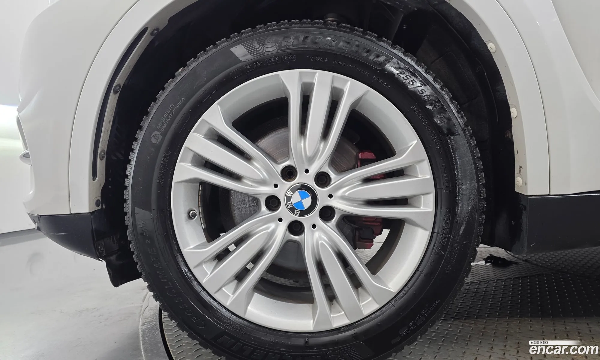 BMW X5 2015 WBAKS4105F0H59339 — 18