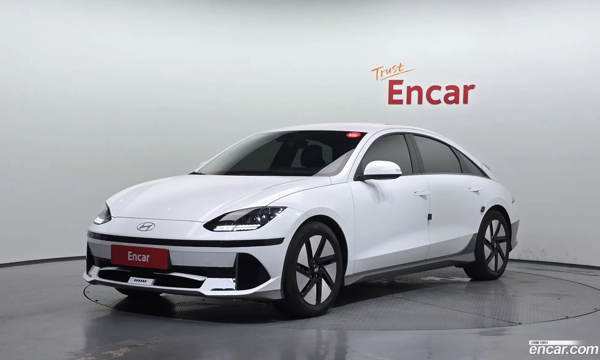 Hyundai Ioniq 6 2023 — 3