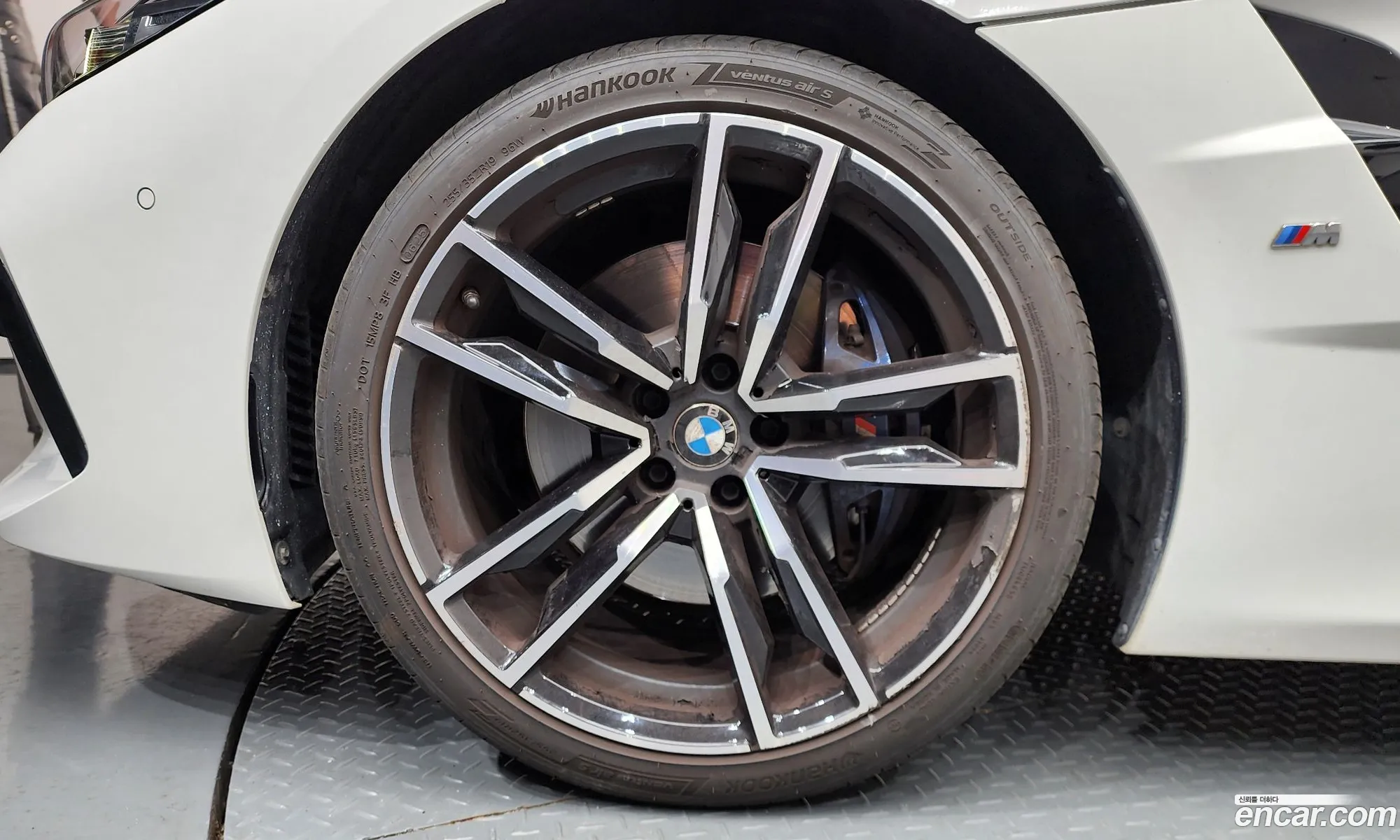 BMW Z4 2019 WBAHF710111111111 — 5