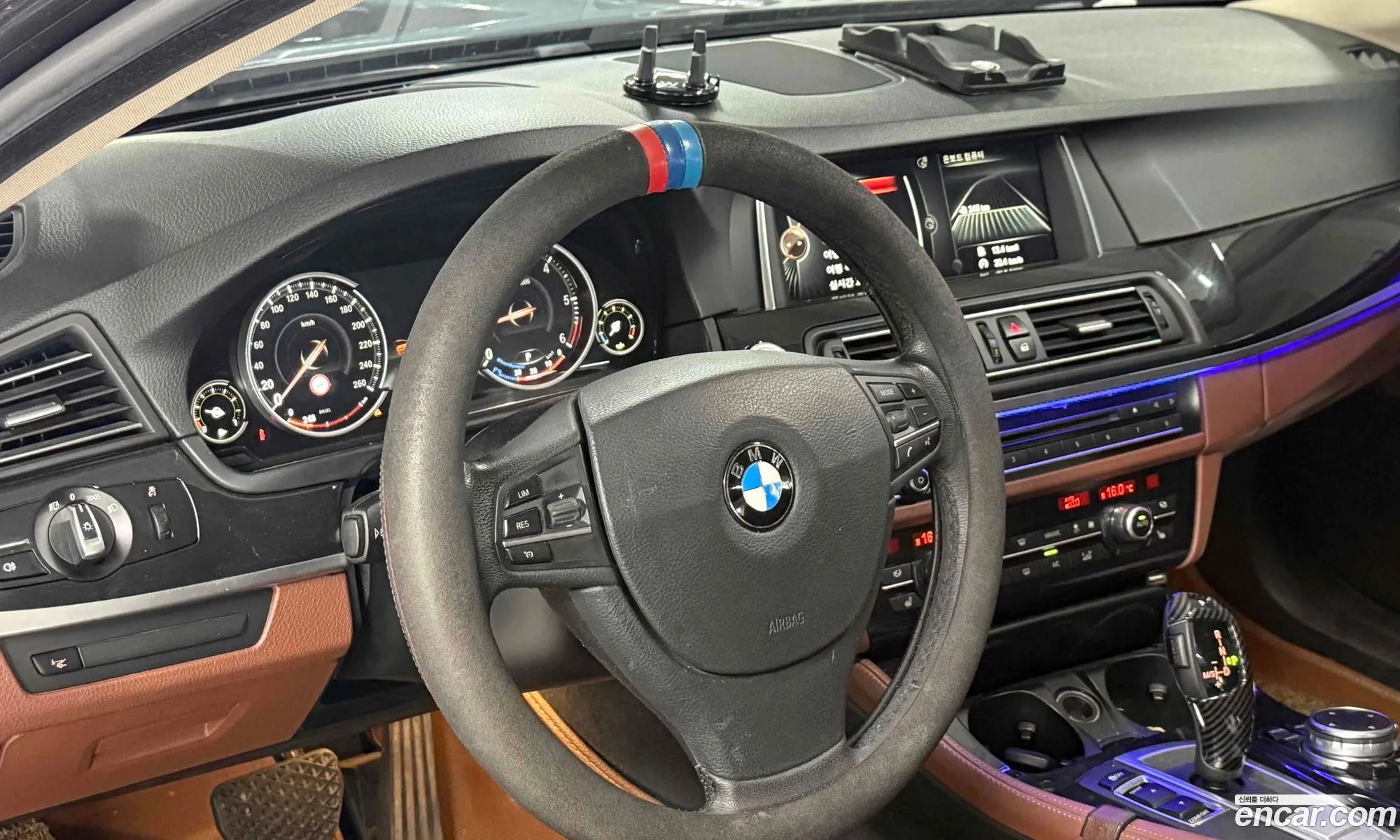 BMW 5 Series 2015 — 5