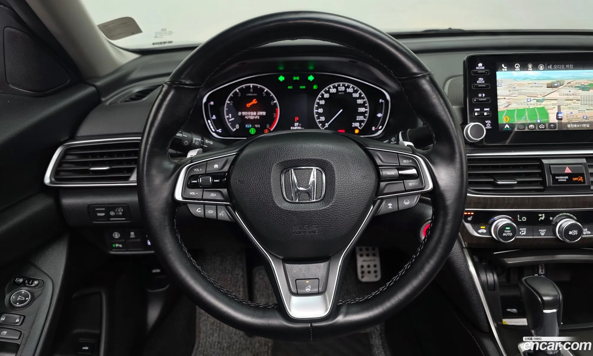 Honda Accord 10th Gen 2019 — 12