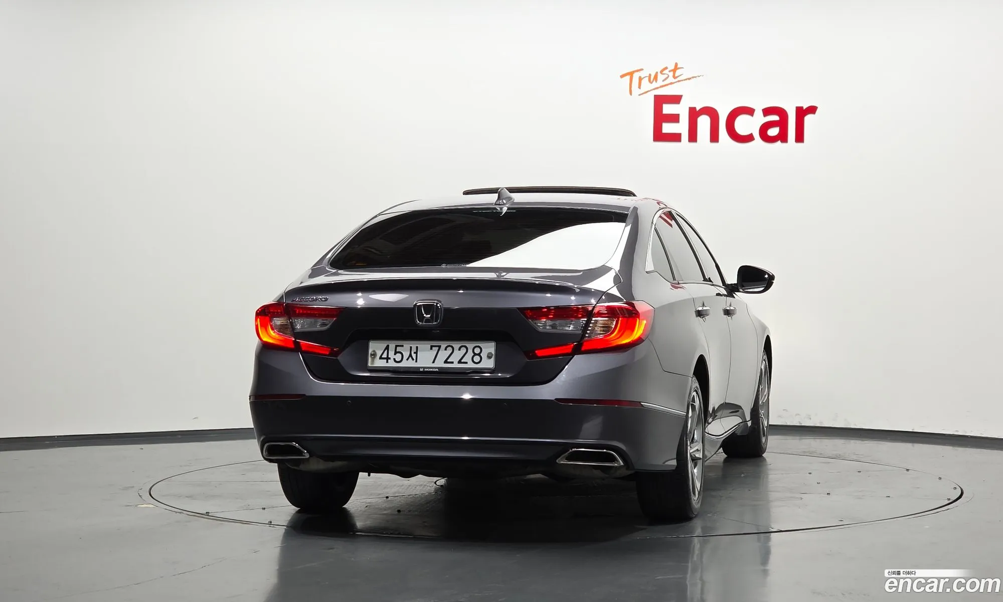 Honda Accord 10th Gen 2019 — 23