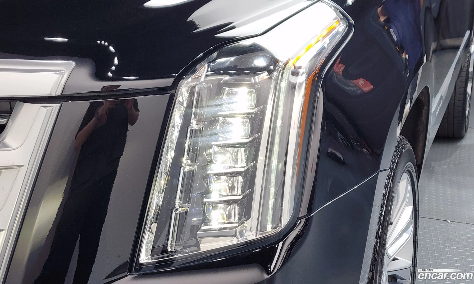 Cadillac Escalade 2019 — 12