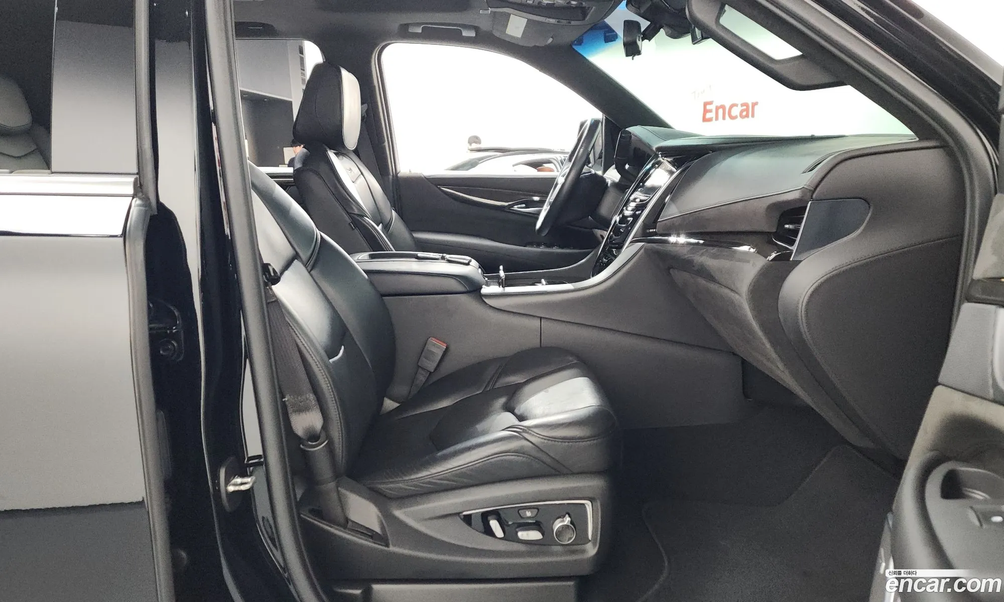 Cadillac Escalade 2019 — 7