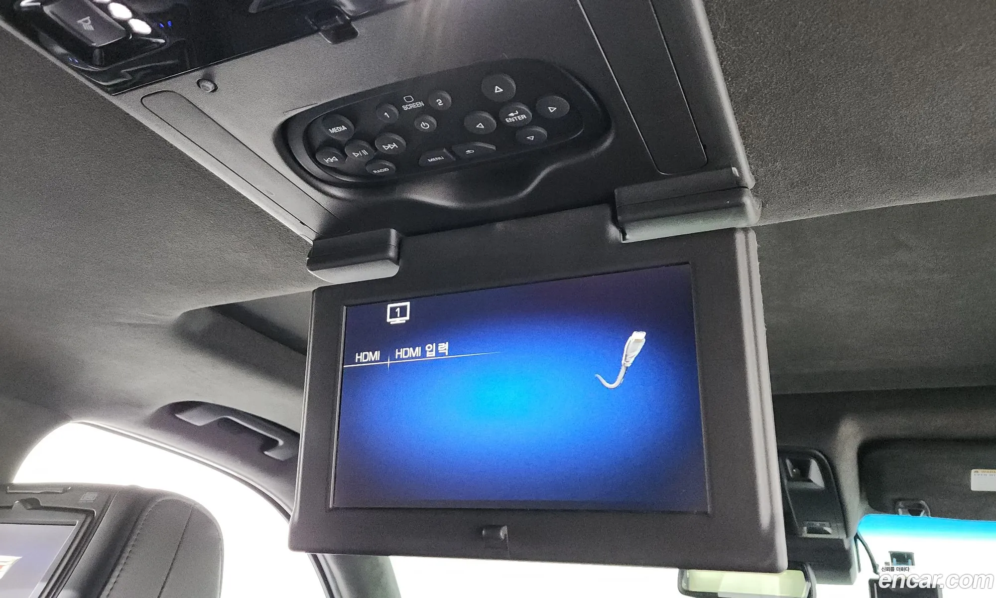 Cadillac Escalade 2019 — 5