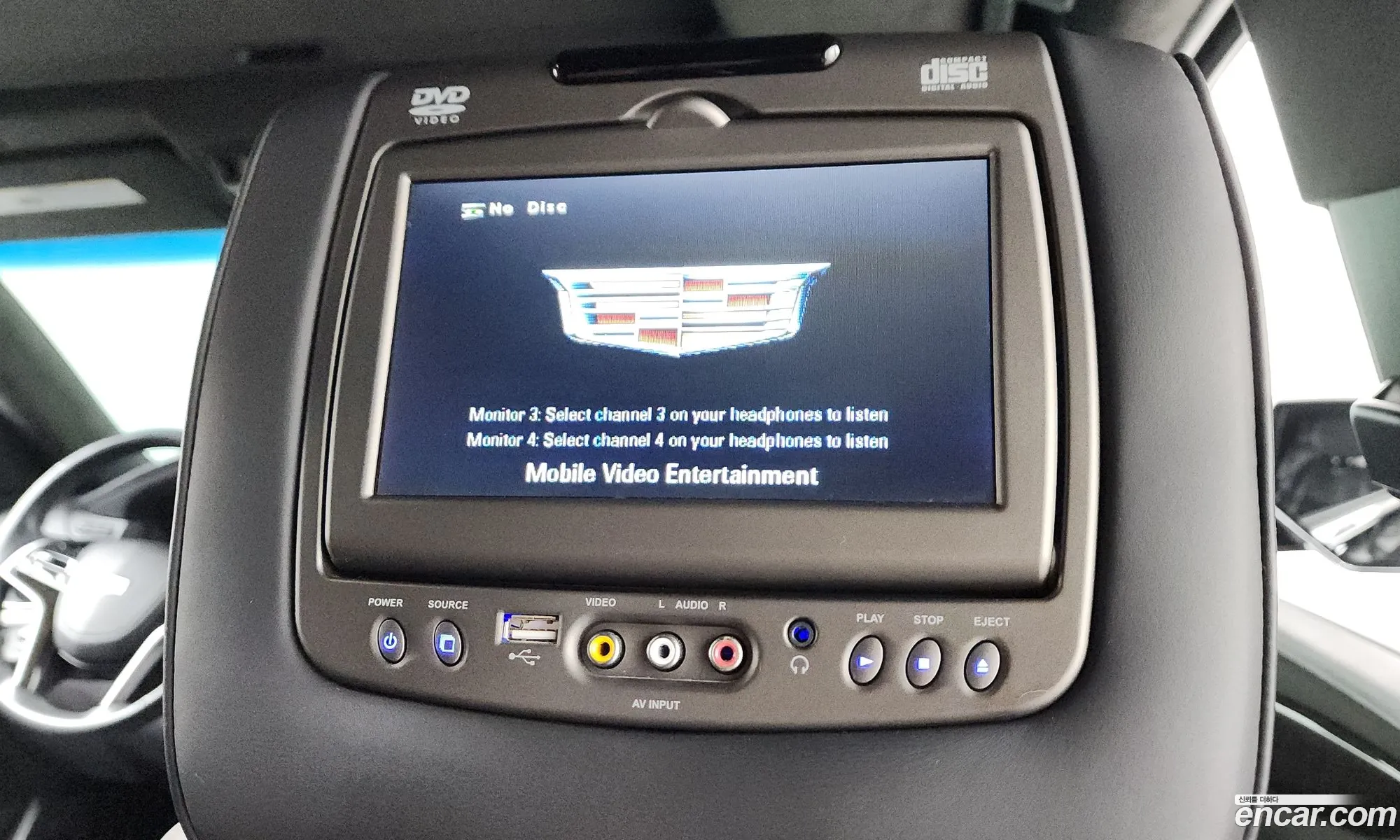 Cadillac Escalade 2019 — 24