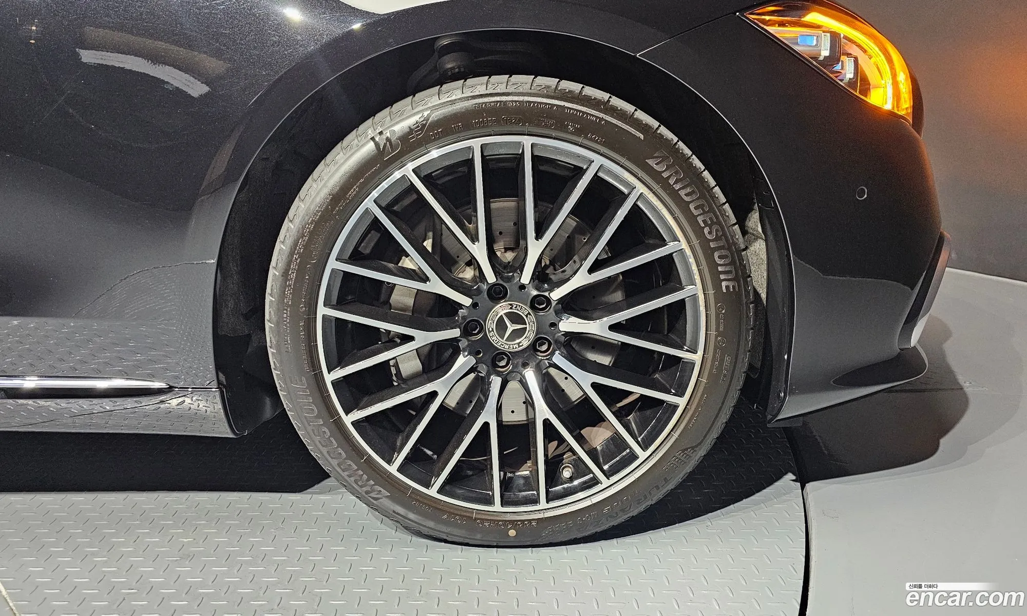 Mercedes-Benz S-Class W223 2025 — 11