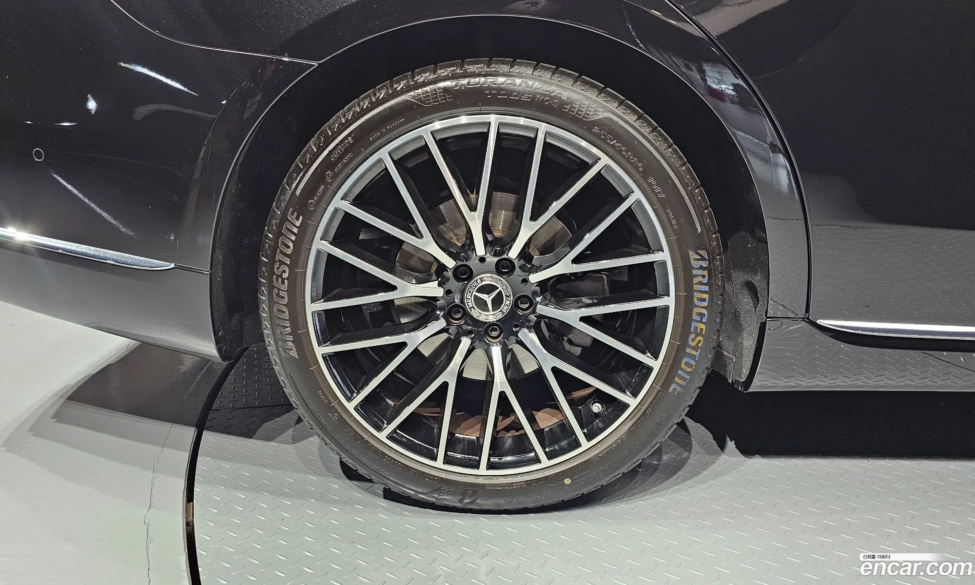 Mercedes-Benz S-Class W223 2025 — 23
