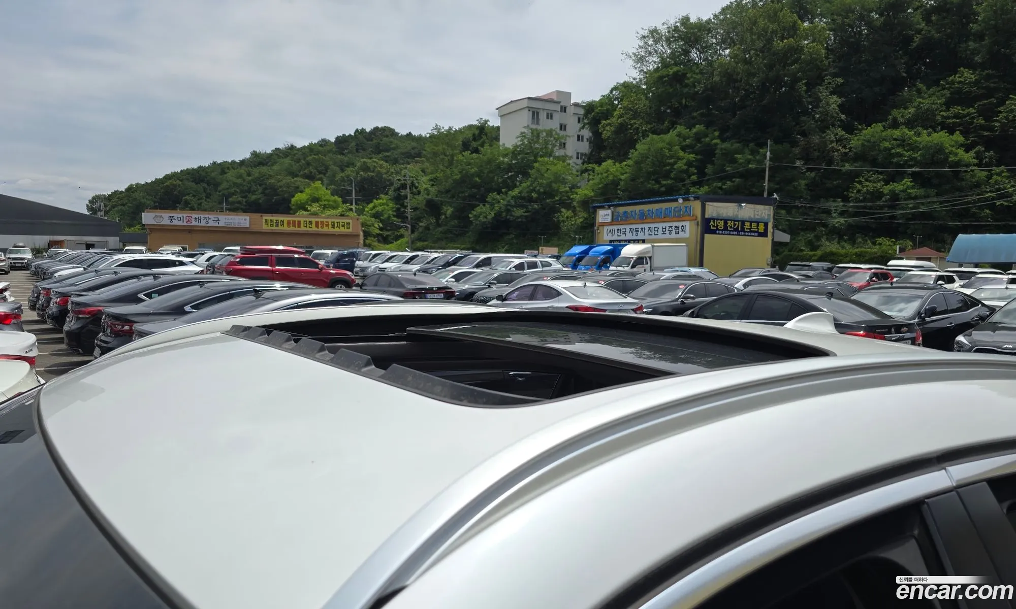 BMW X6 2018 WBAKV210XJ0Y40502 — 9