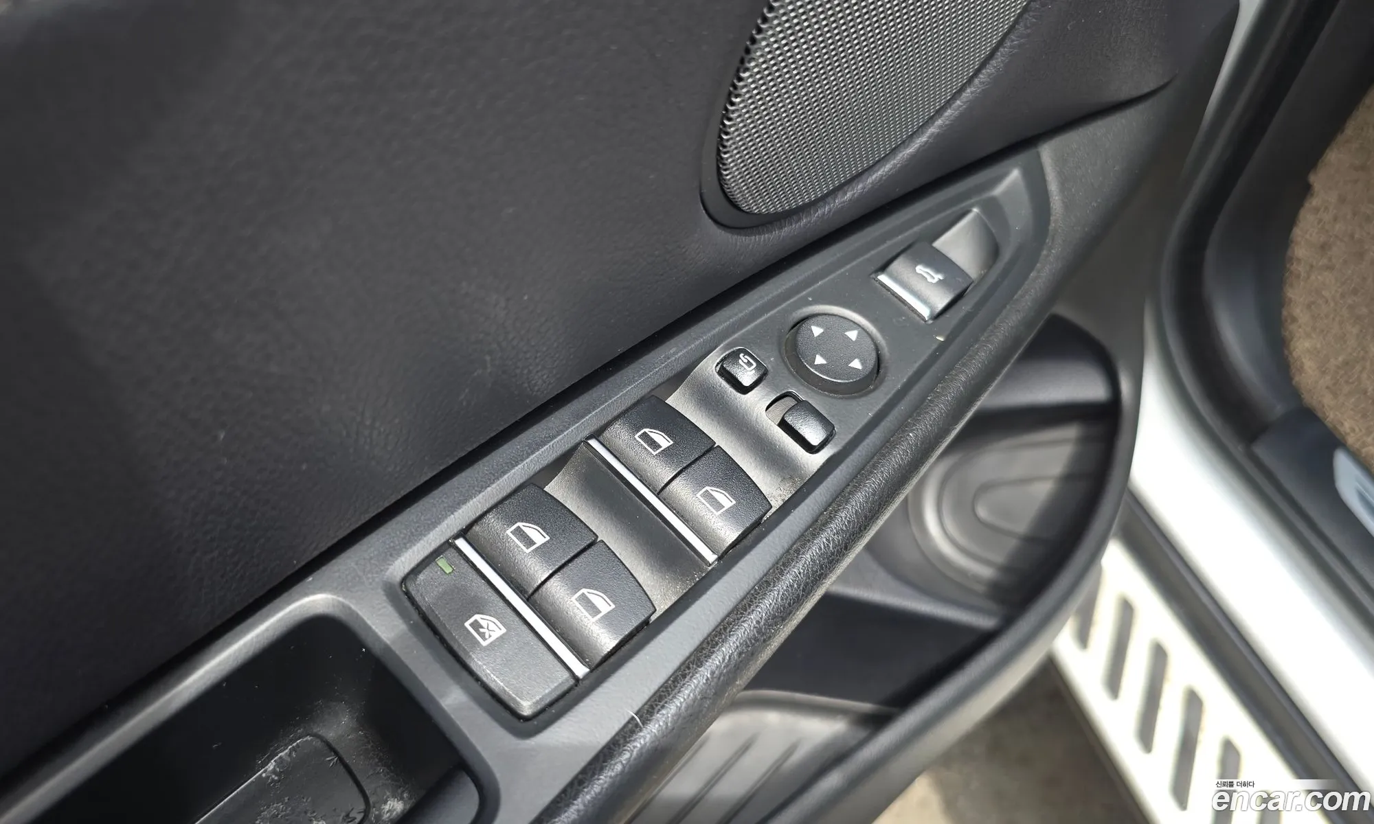 BMW X6 2018 WBAKV210XJ0Y40502 — 34