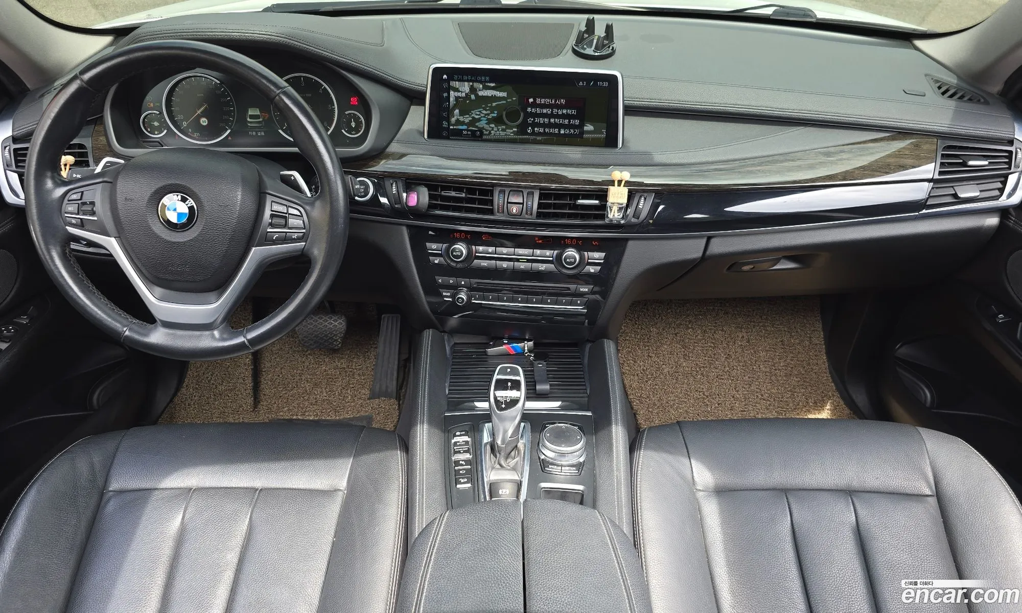 BMW X6 2018 WBAKV210XJ0Y40502 — 16