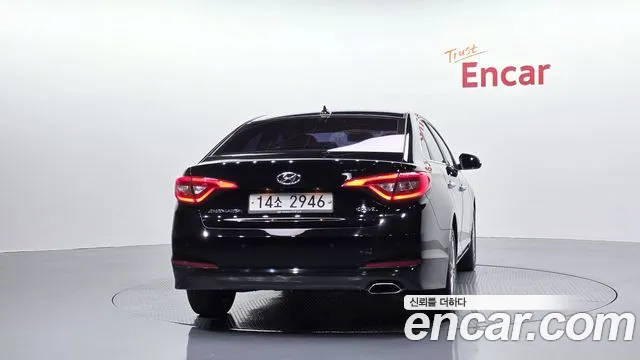 Hyundai LF Sonata 2015 — 3