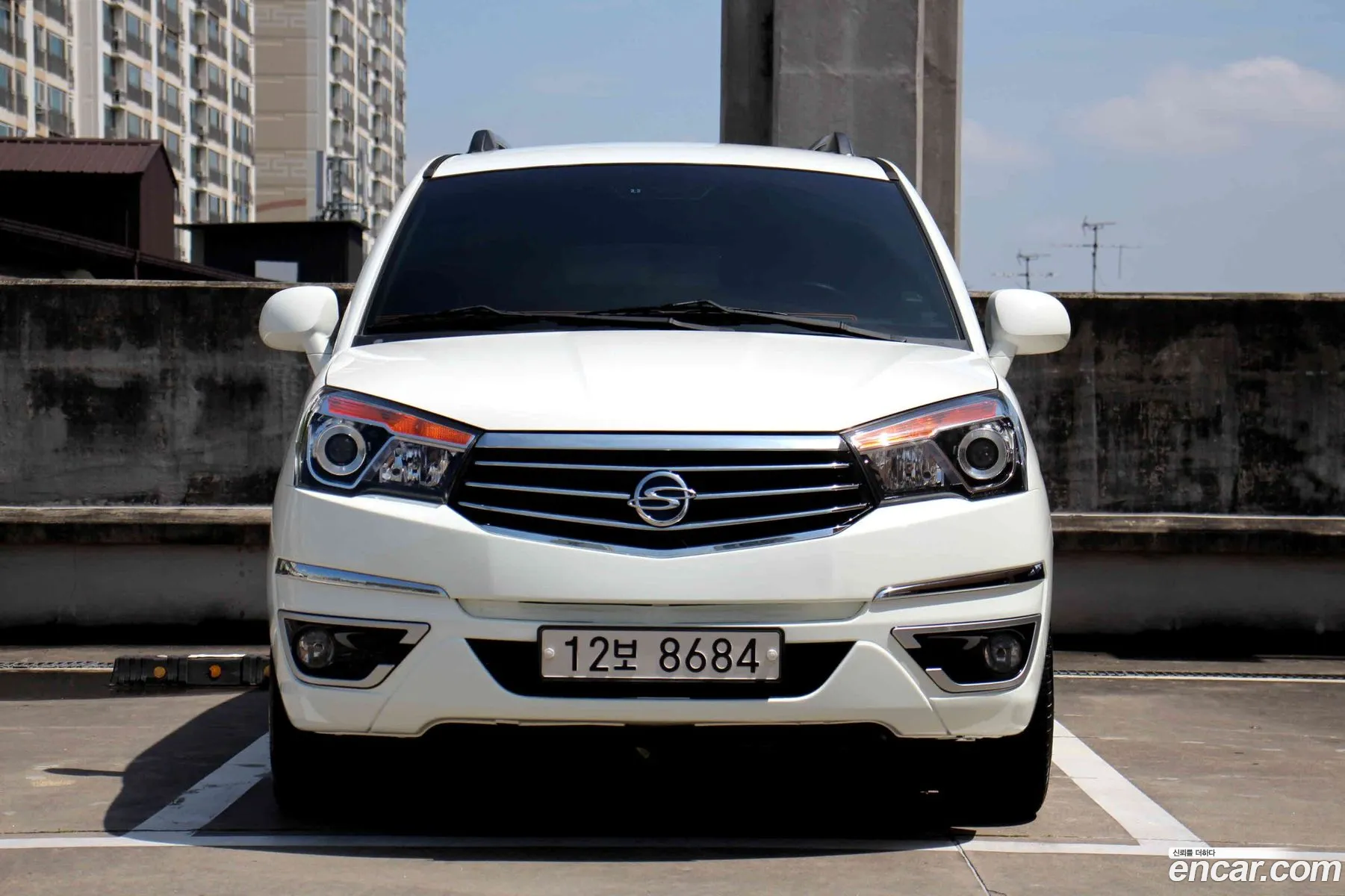 KG Mobility (SsangYong) Korando Turismo 2017 — 2