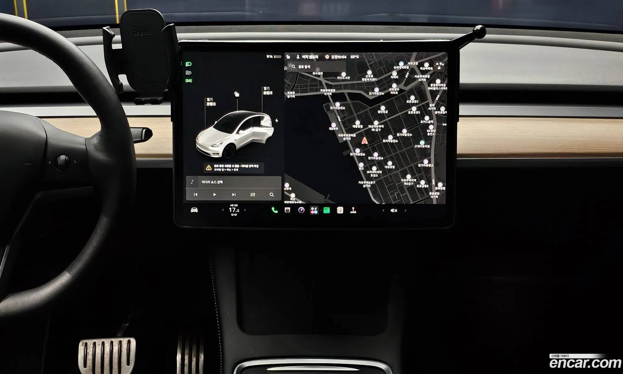 Tesla Model Y 2021 — 20