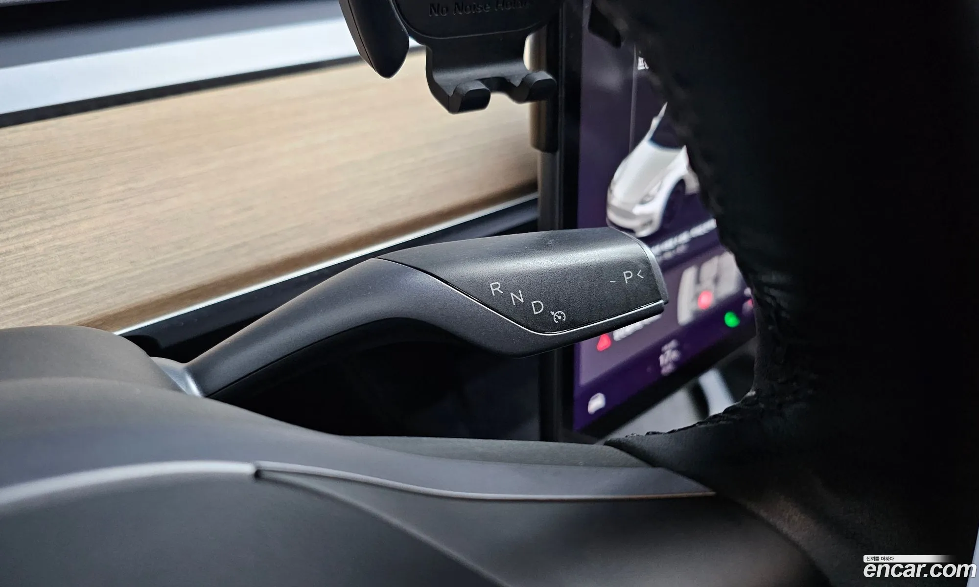 Tesla Model Y 2021 — 5