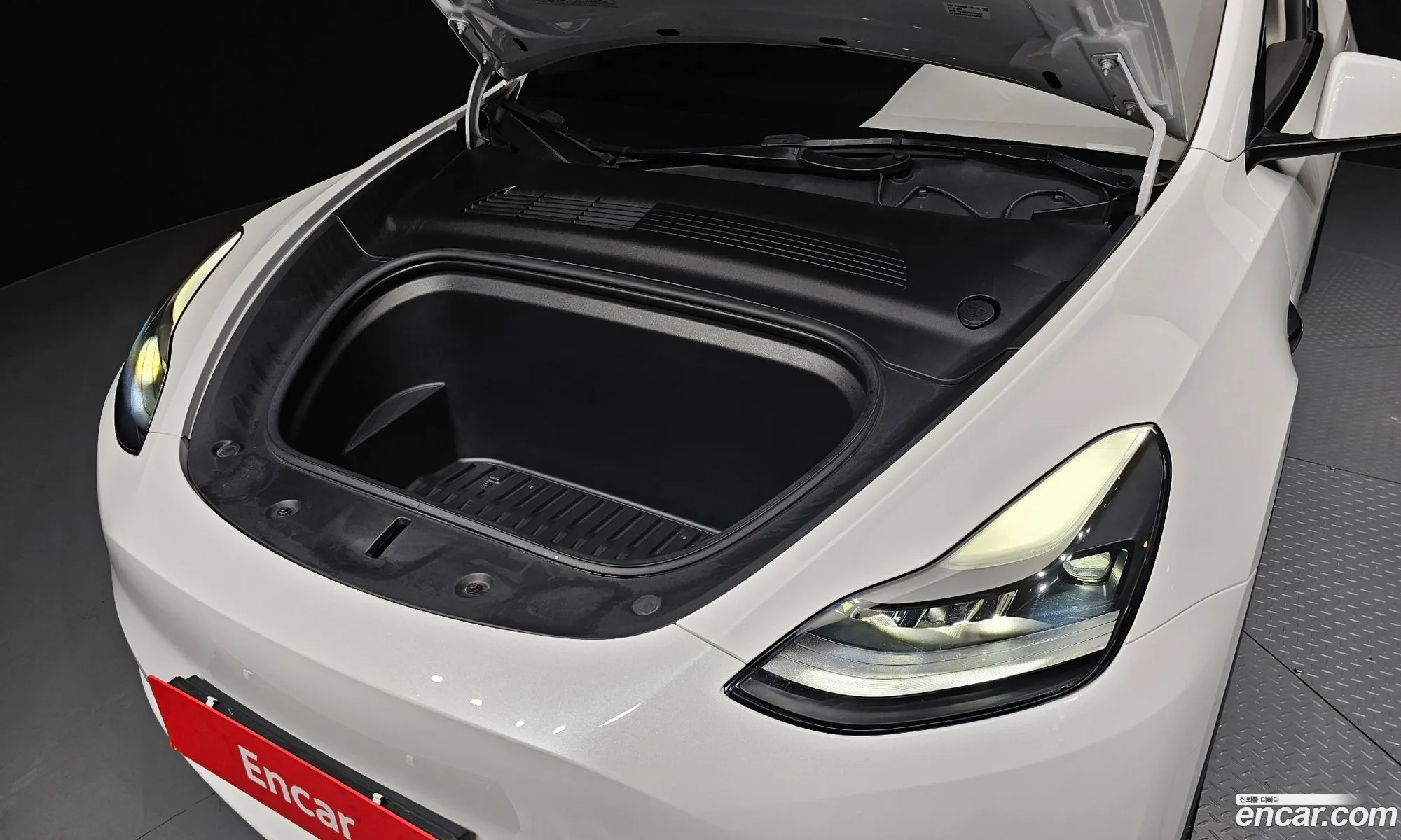 Tesla Model Y 2021 — 2