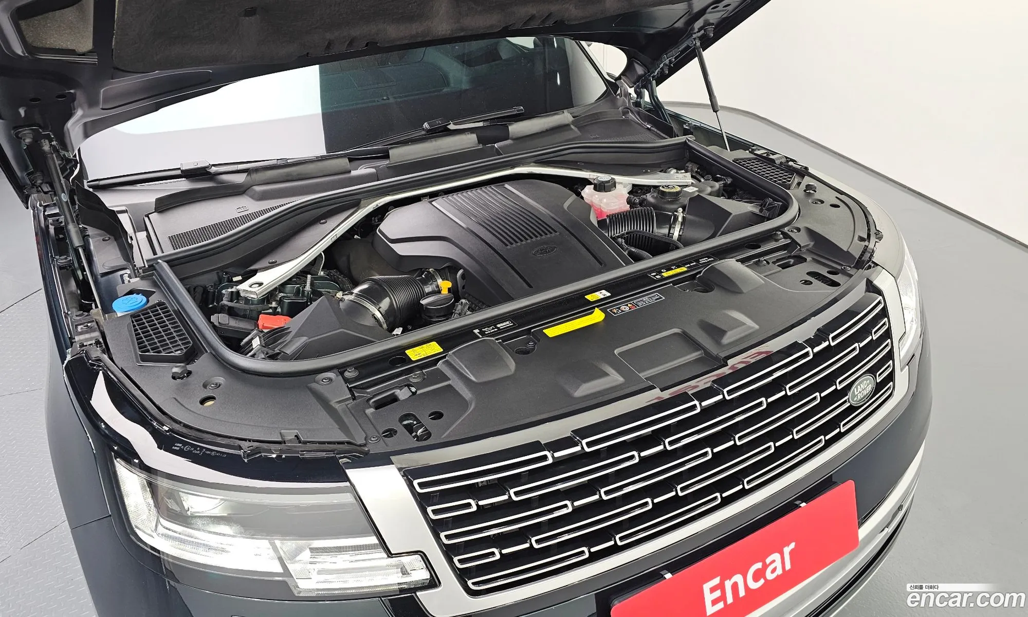 Land Rover Range Rover 2024 SALKABB94RA224711 — 3