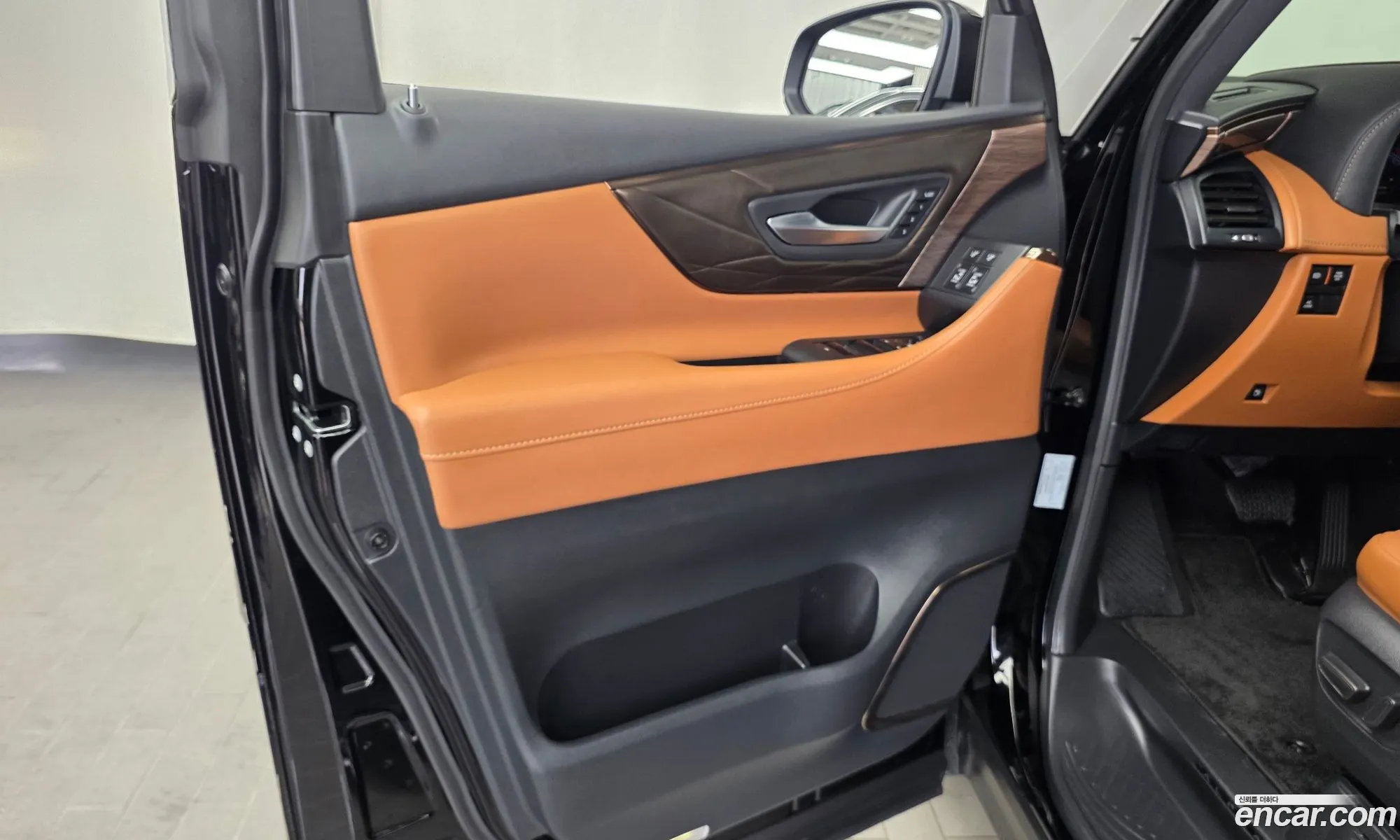Toyota Alphard 2024 JTNAEACH1R8035993 — 22