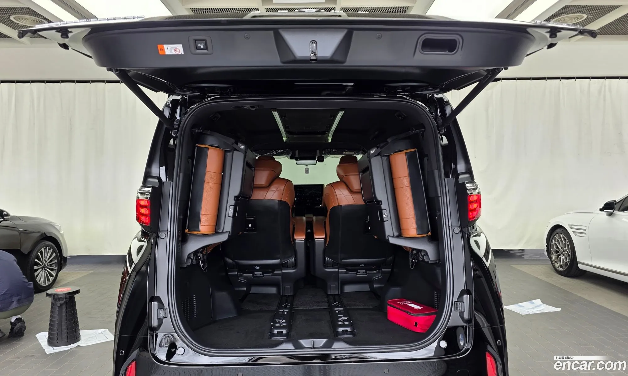 Toyota Alphard 2024 JTNAEACH1R8035993 — 28