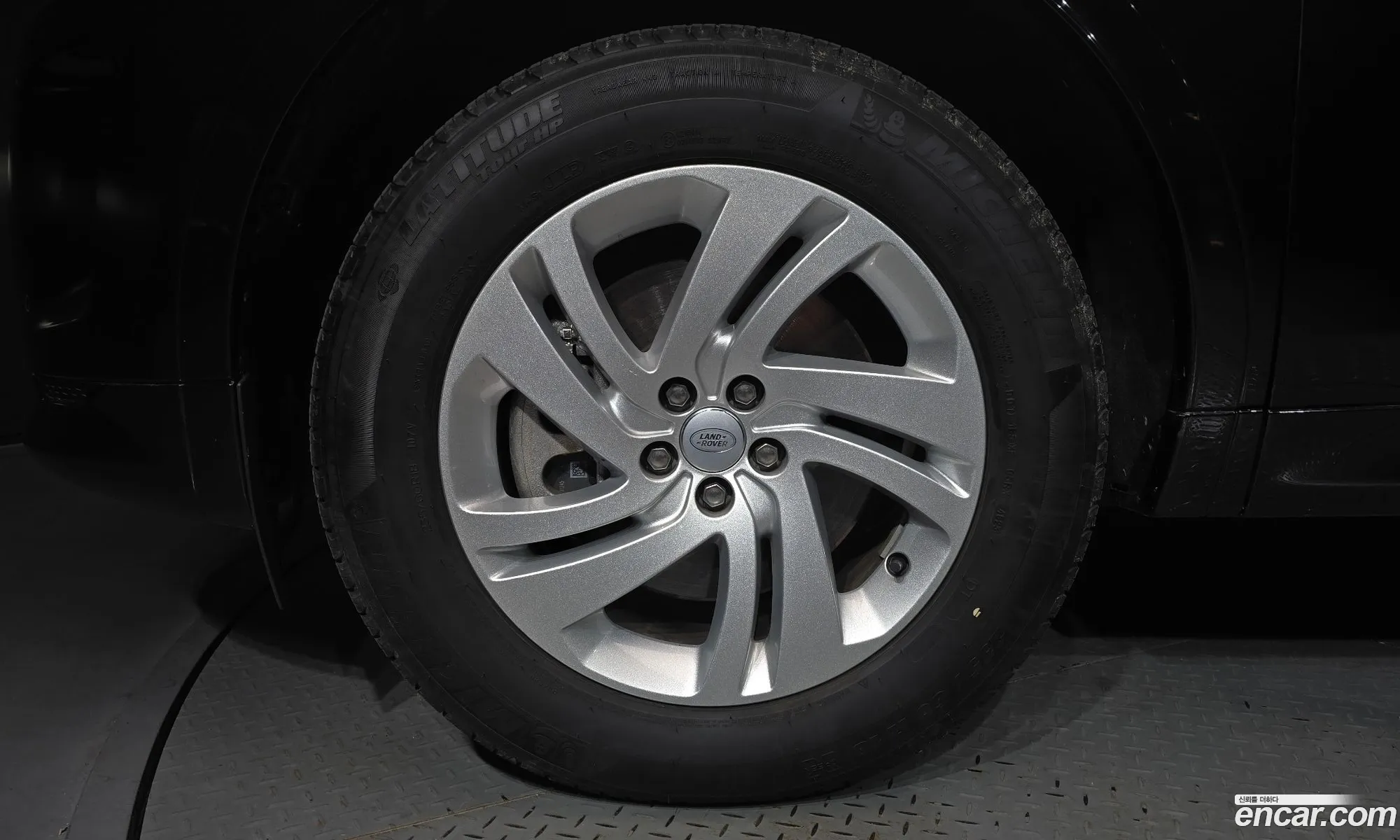Land Rover Discovery Sport 2024 — 27