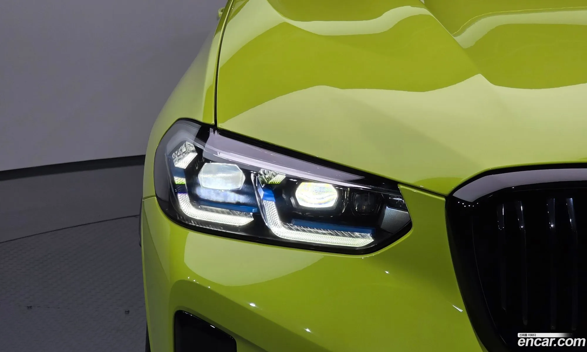 BMW X4 M 2022 — 14