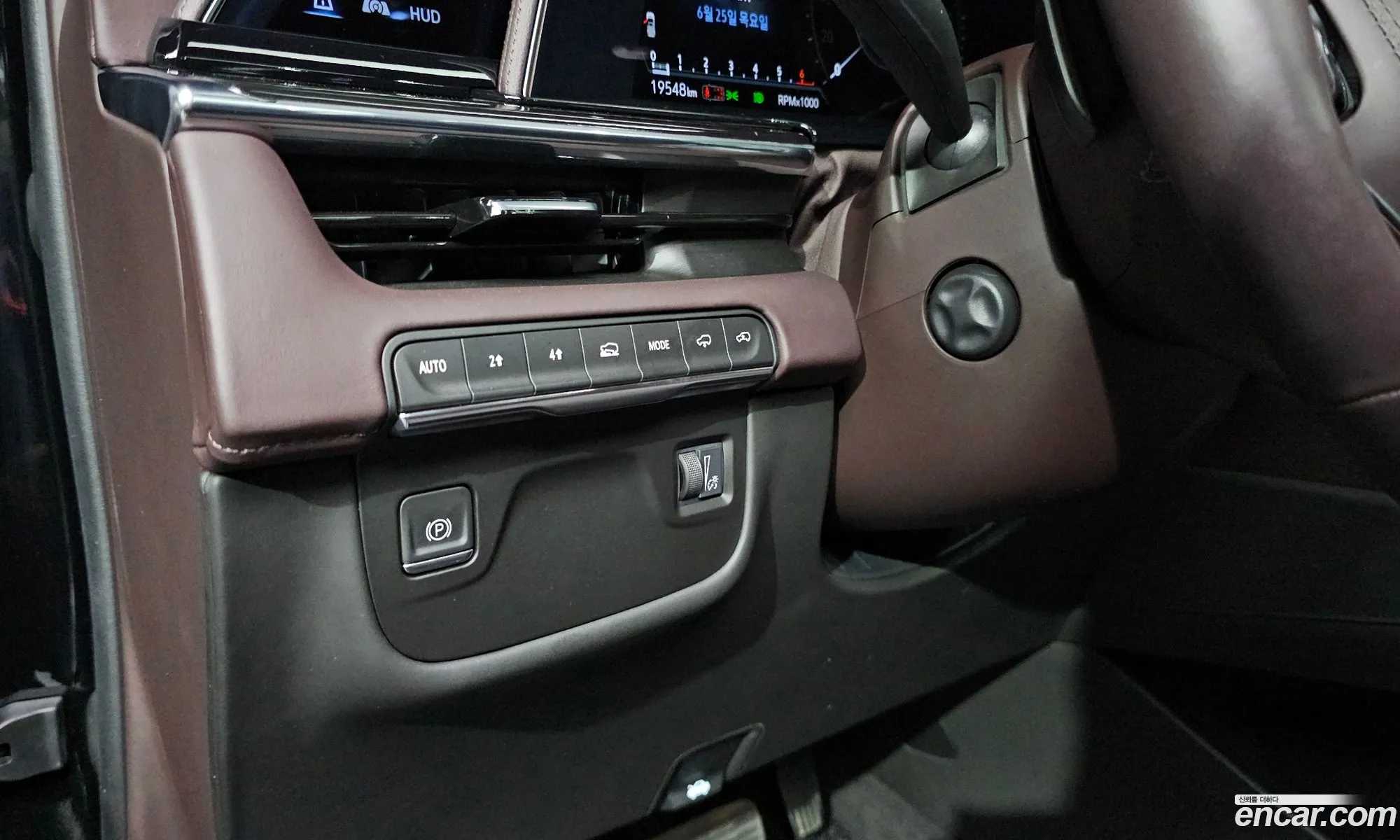 Cadillac Escalade 2022 — 14