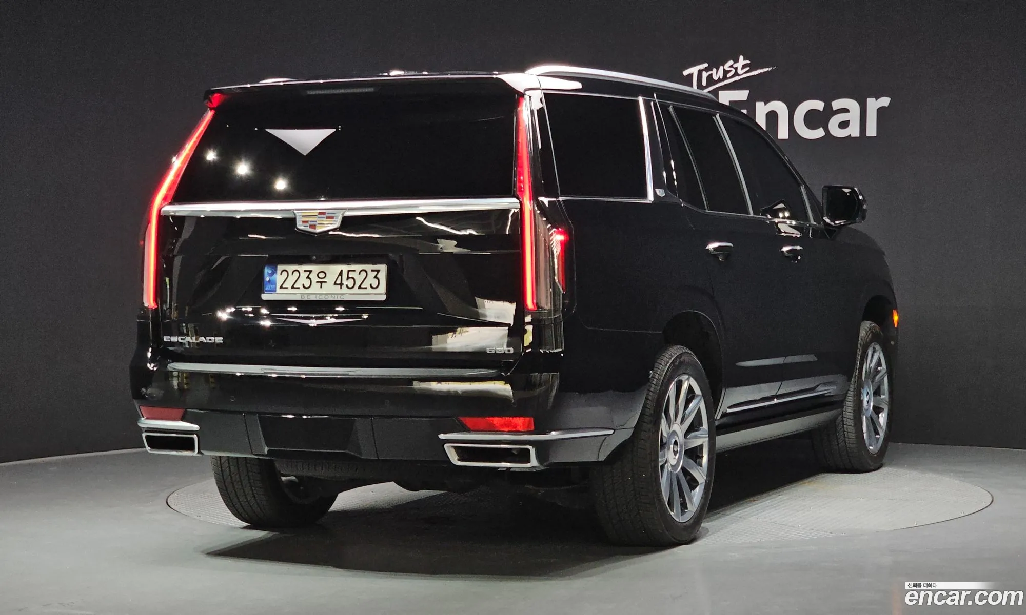 Cadillac Escalade 2022 — 15