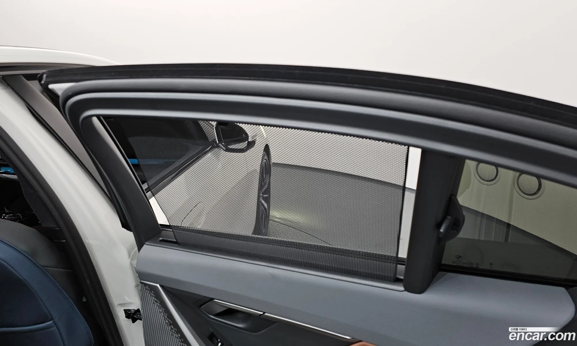 BMW 5 Series 2025 — 11