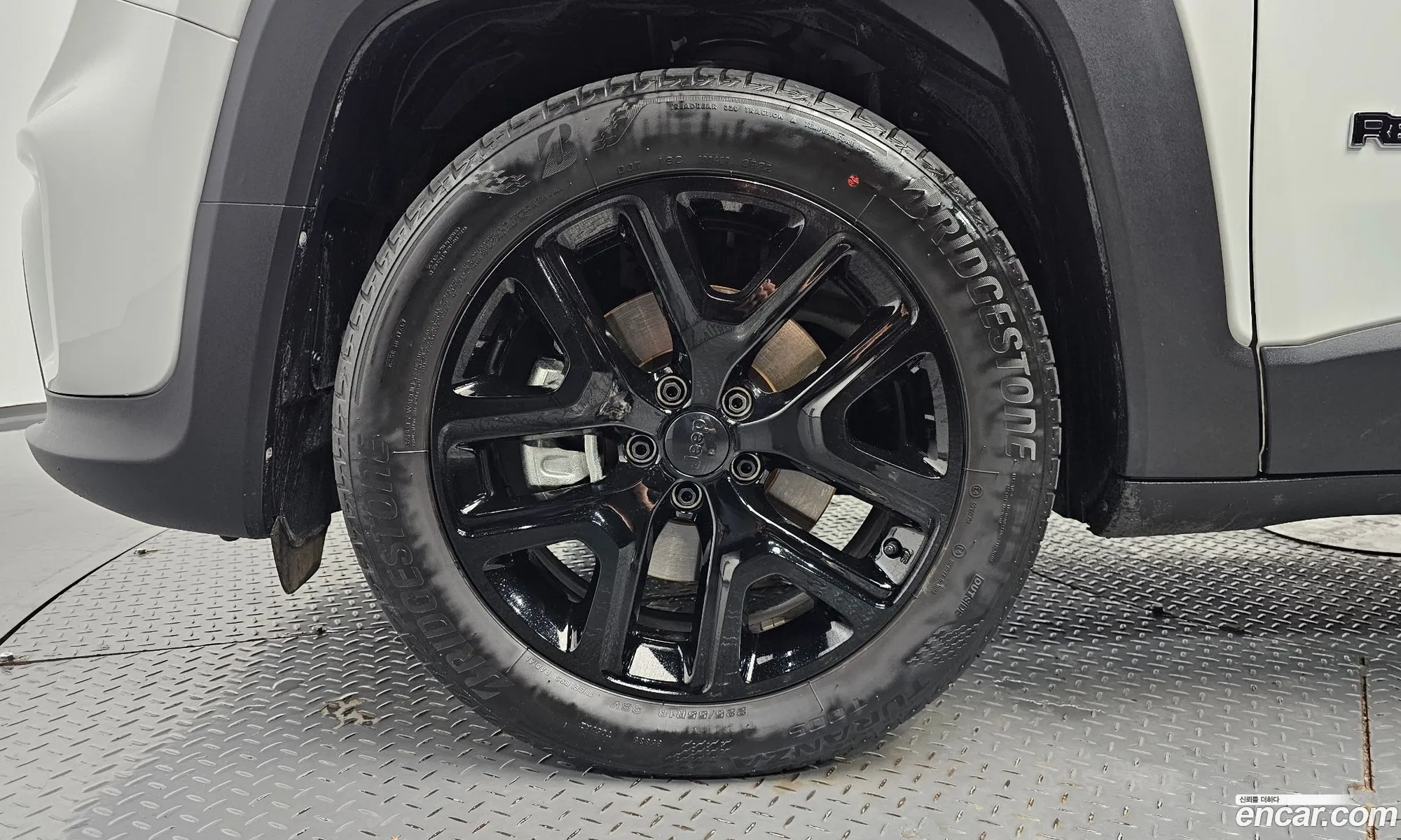 Jeep Renegade 2022 — 30