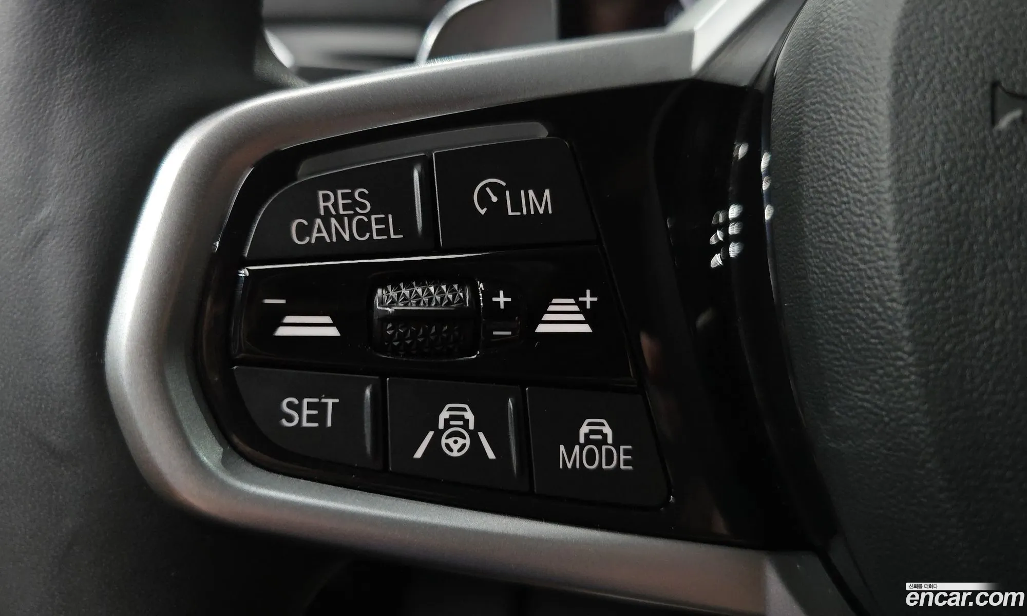 BMW 3 Series 2025 WBA11FF02SFU70006 — 4