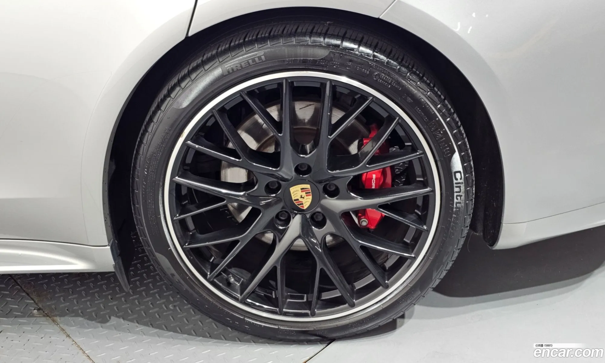 Porsche Panamera 2019 WP0AG2978KL140276 — 32