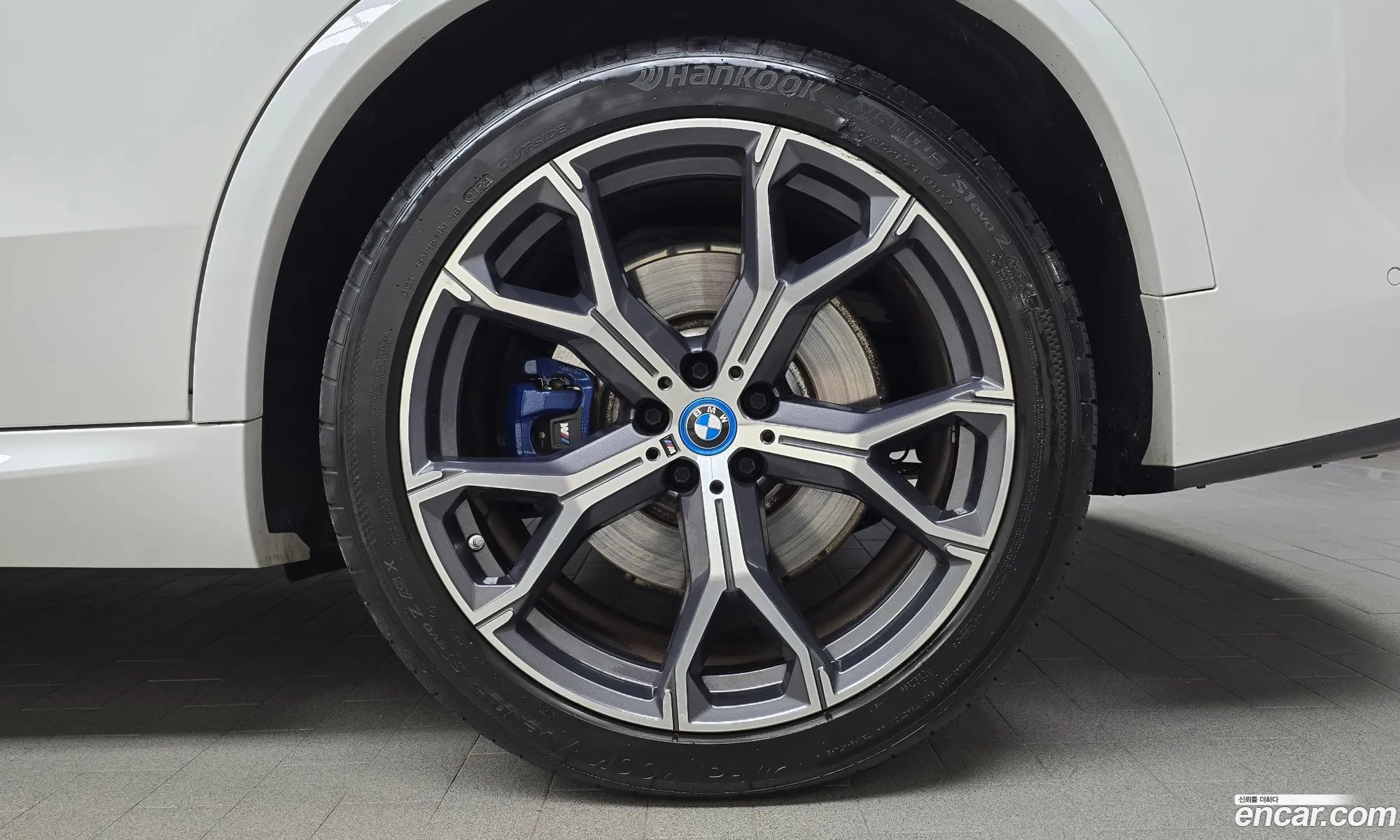BMW X5 2021 — 15