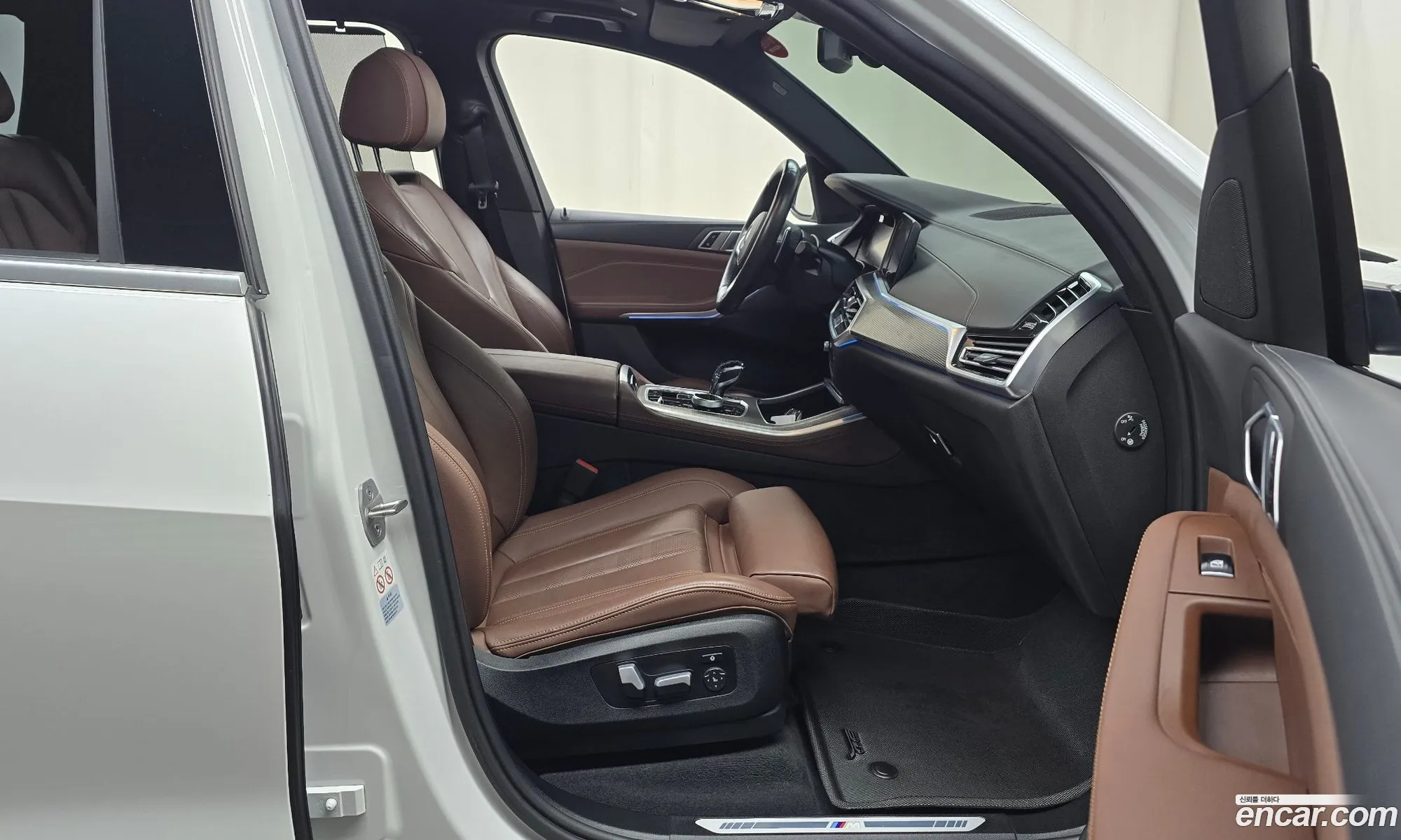 BMW X5 2021 — 27