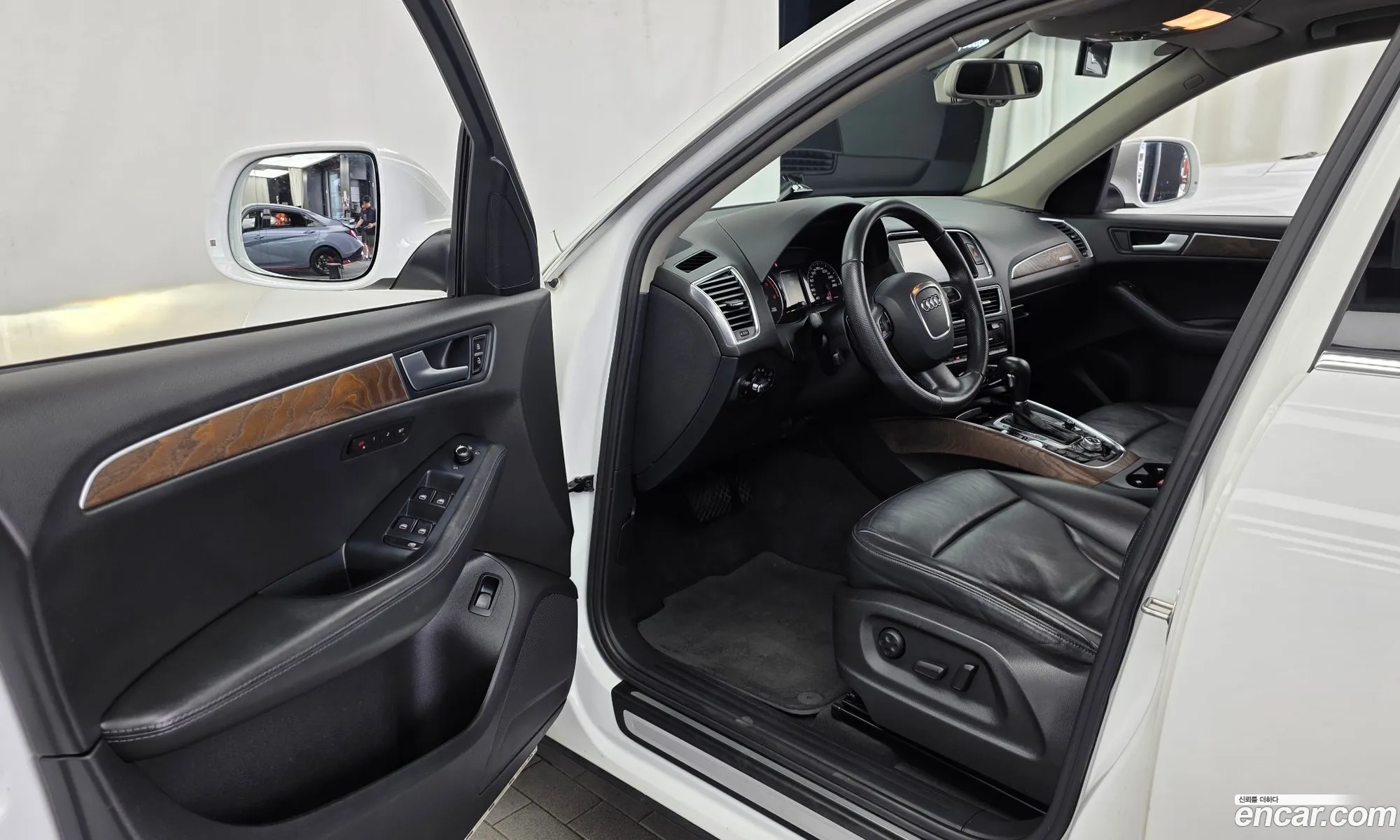 Audi Q5 2012 WAUZZZ8R7CA079313 — 17
