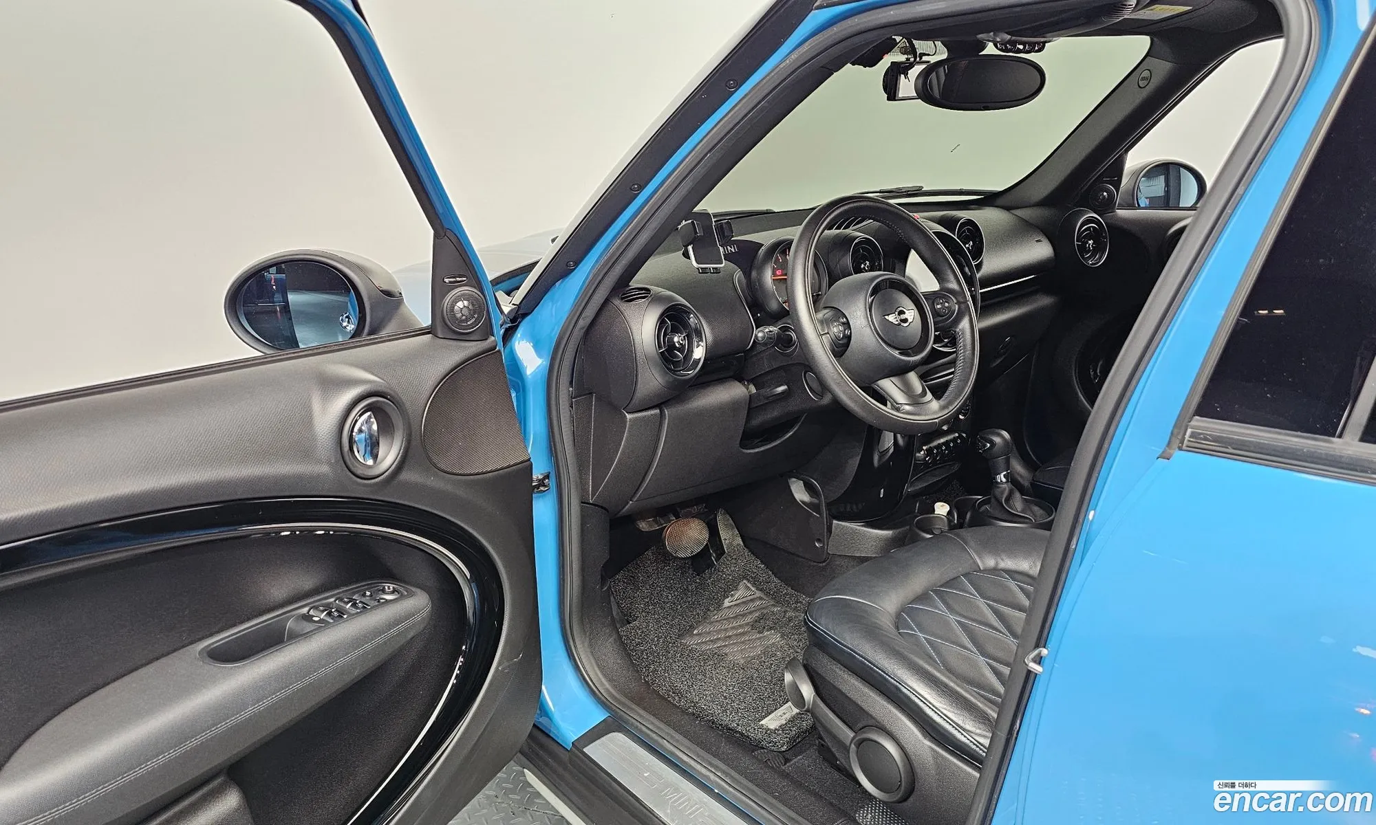 Mini Cooper D Countryman 2016 — 13