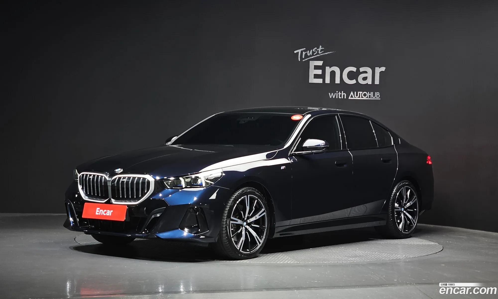 BMW 5 Series 2024 — 3