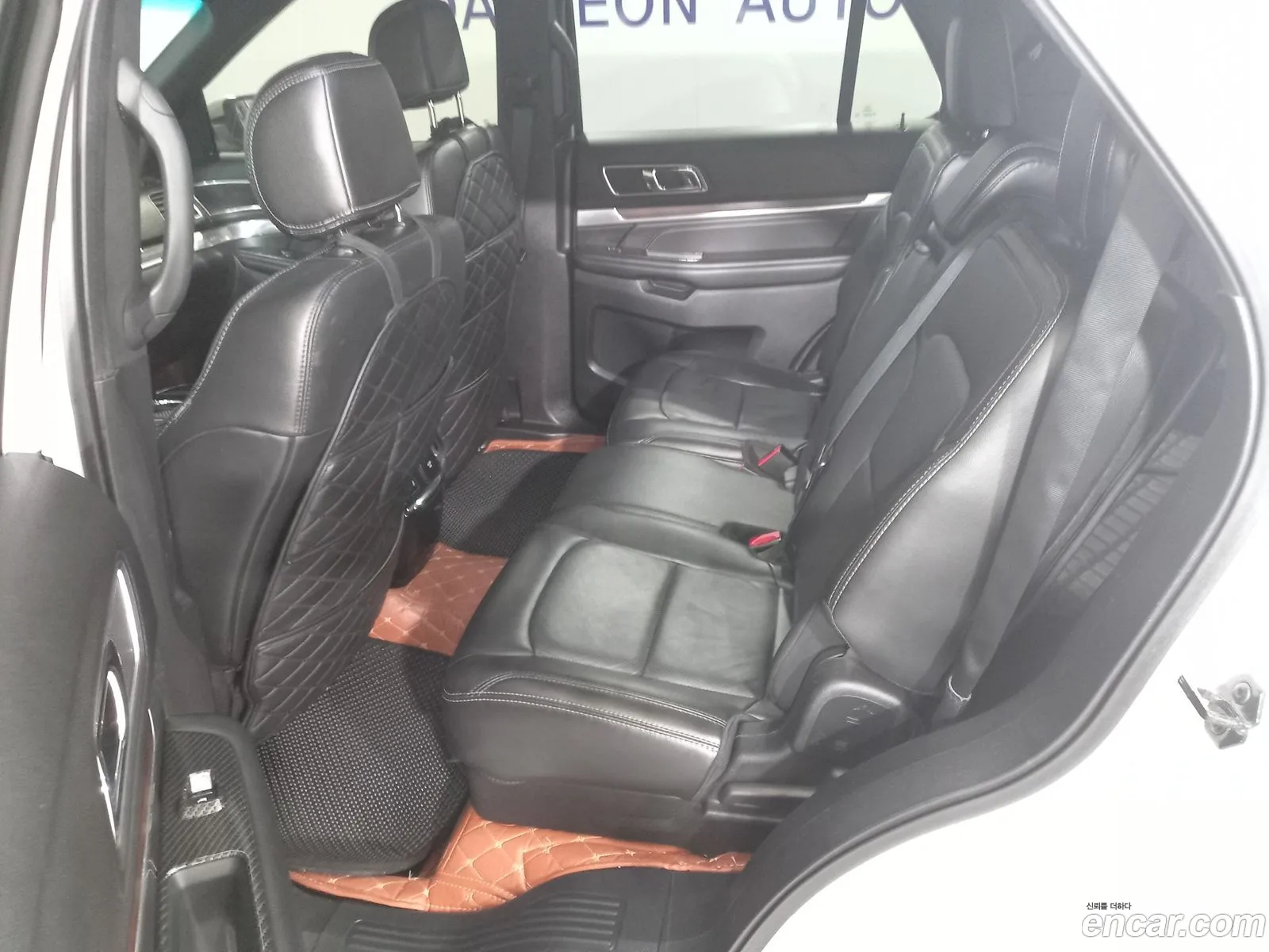 Ford Explorer 2016 — 3