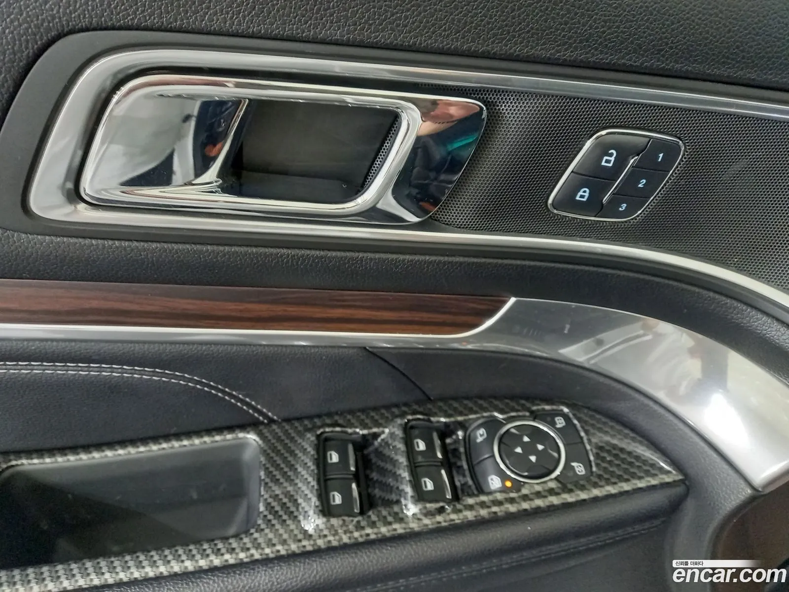 Ford Explorer 2016 — 9