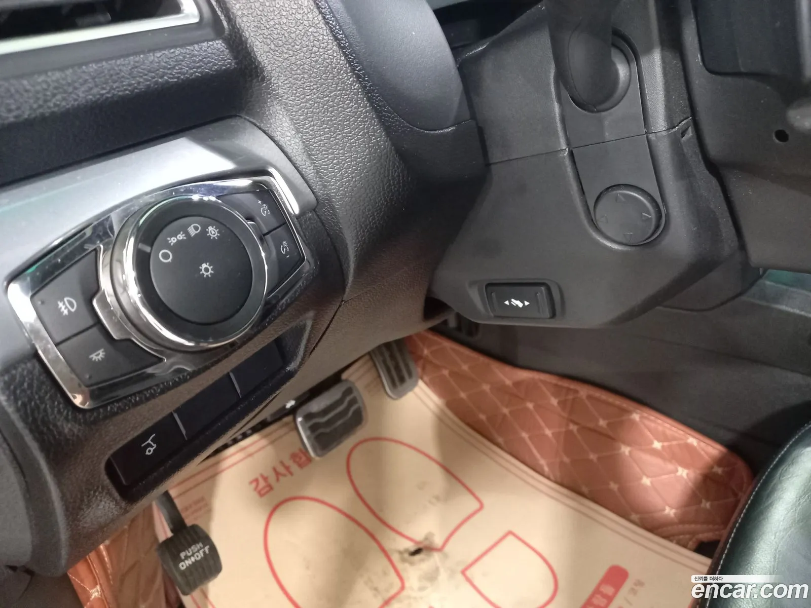 Ford Explorer 2016 — 14