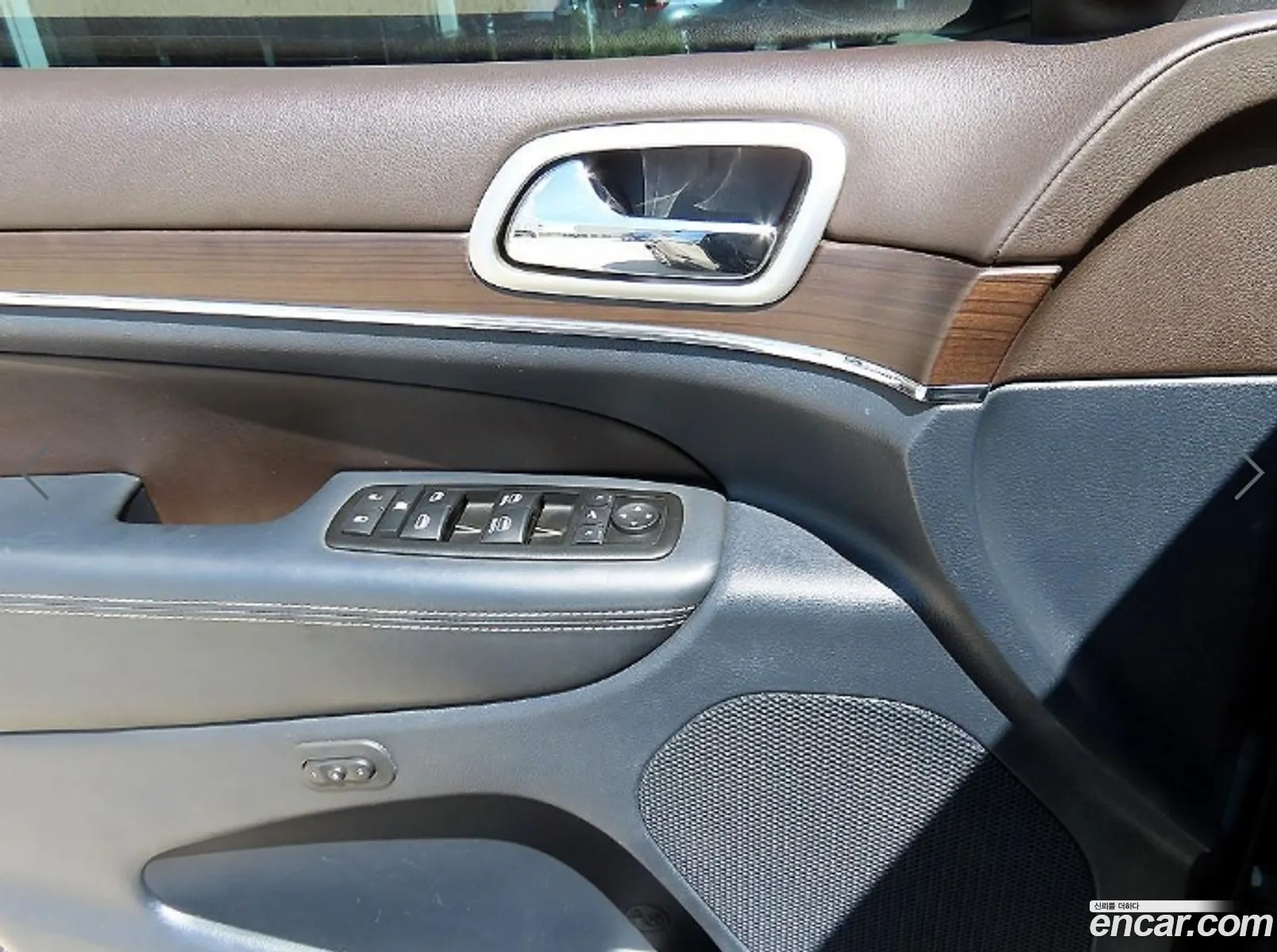 Jeep Grand Cherokee 2015 — 17