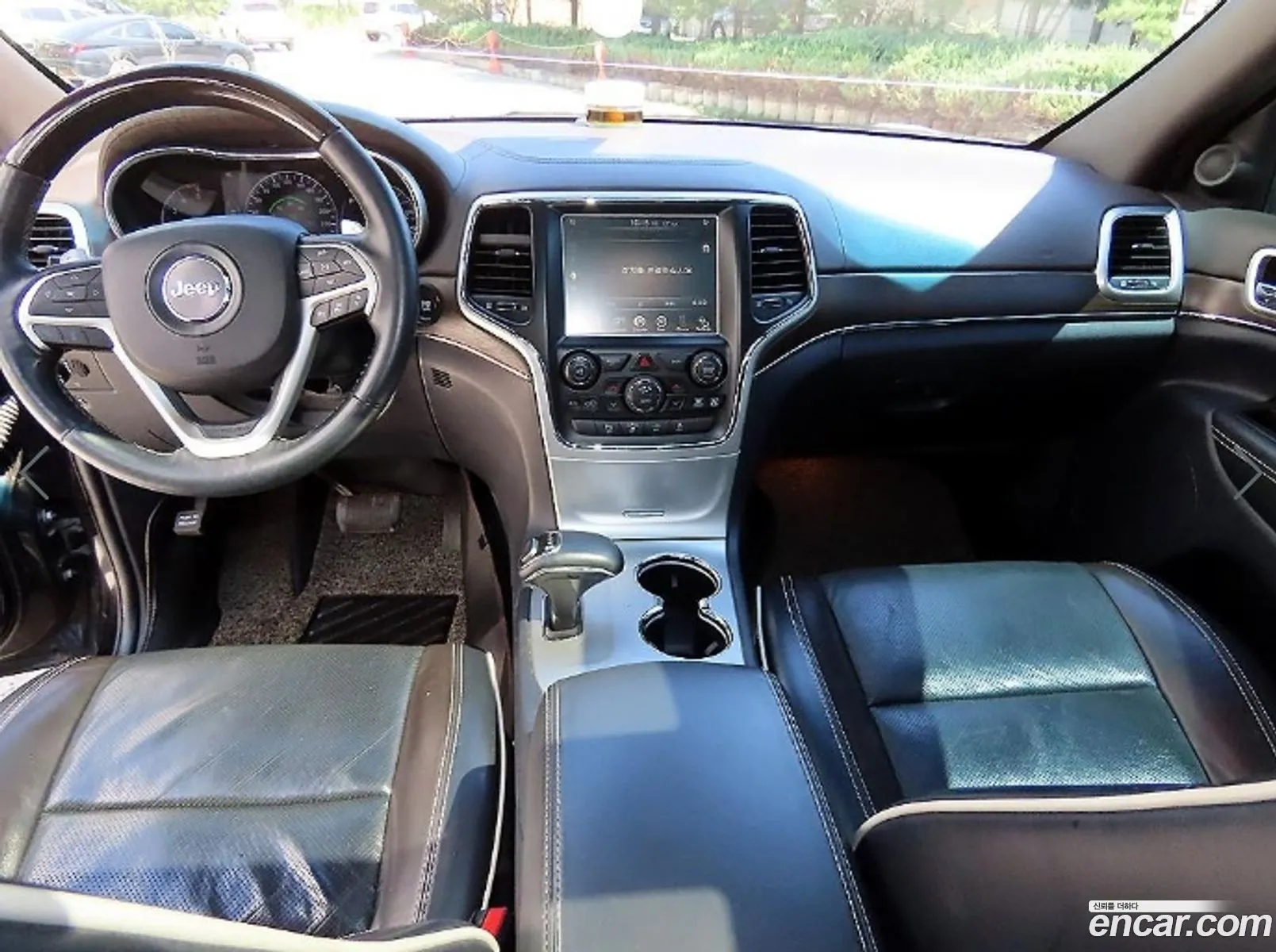 Jeep Grand Cherokee 2015 — 2